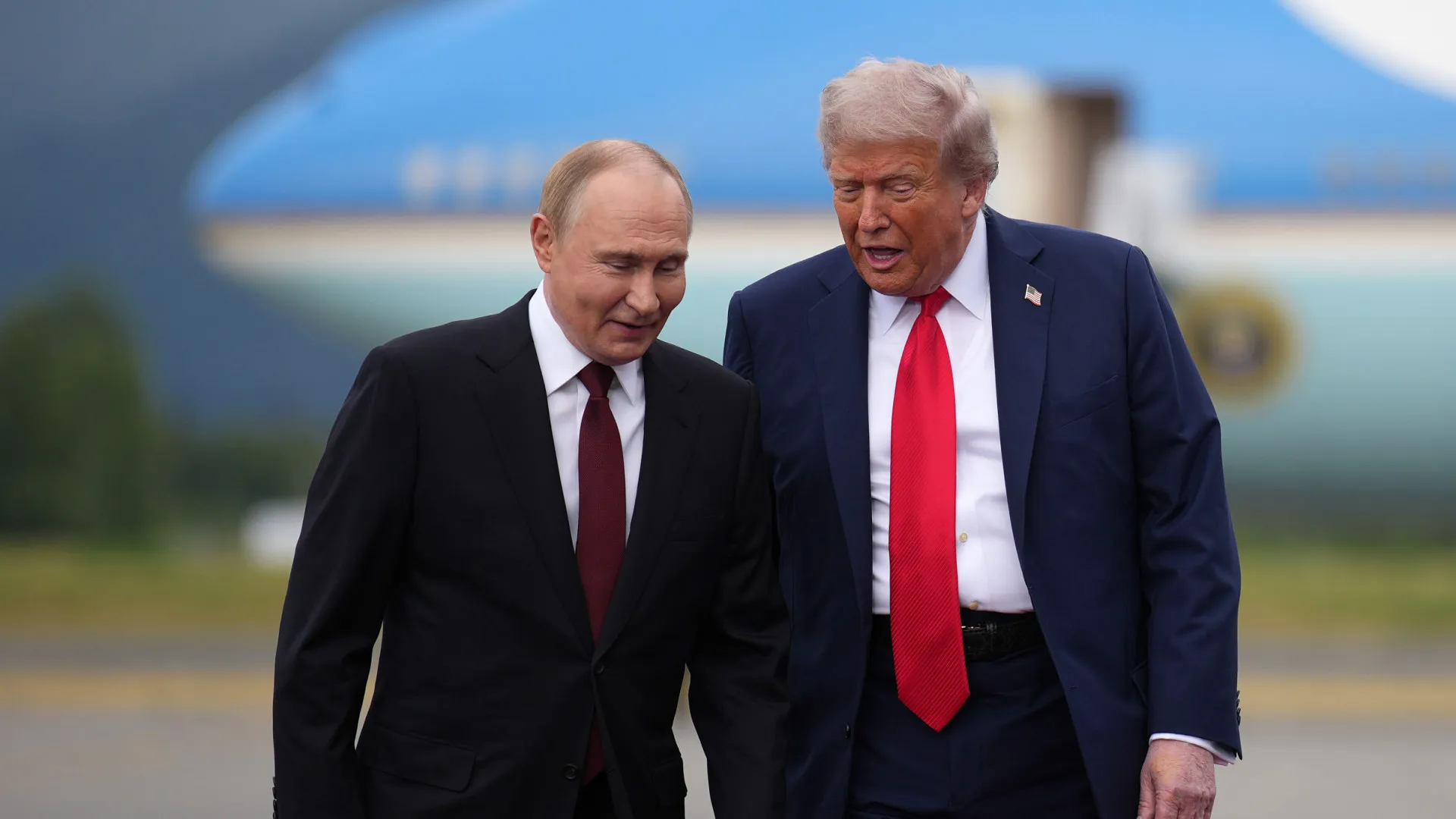 
                    Em chamada com Trump, Putin ameaça rever entendimentos após ataque
                