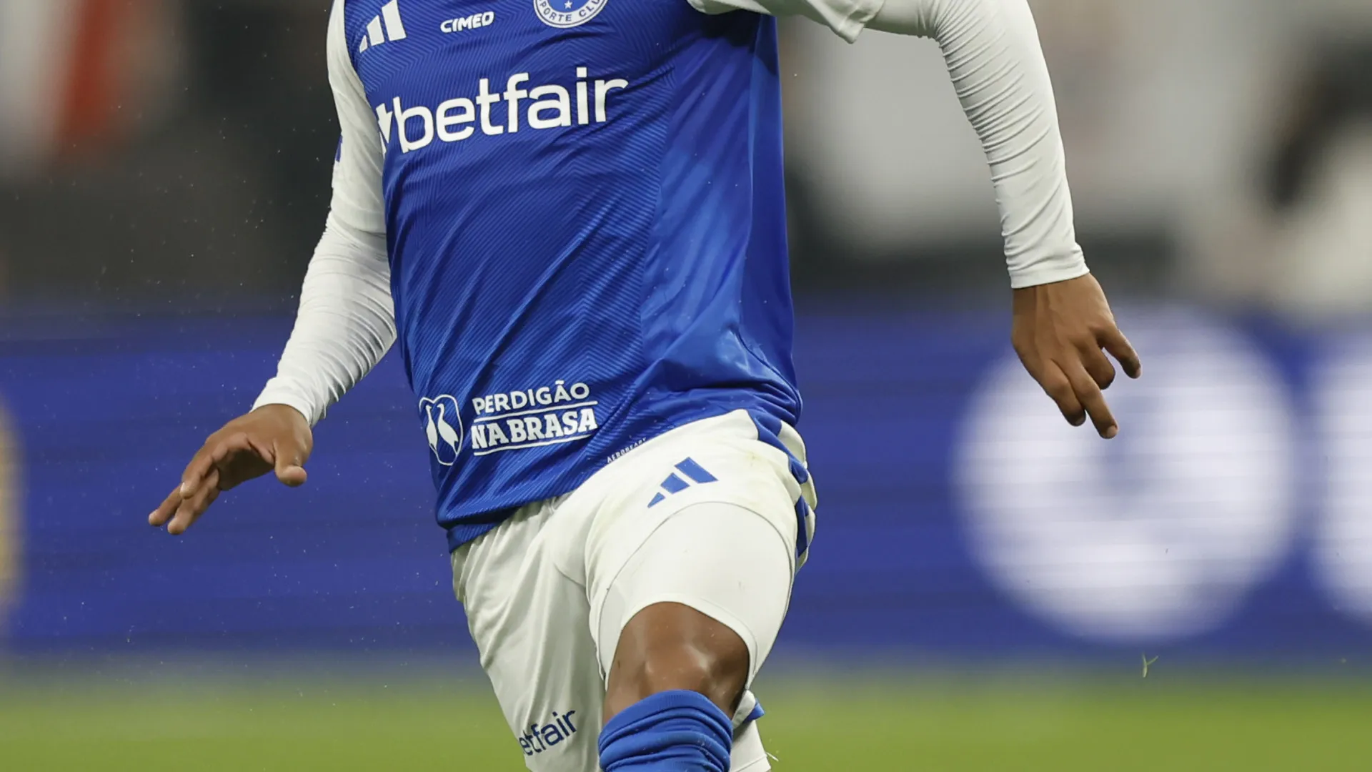 
                    FC Porto chama por Kaiki, mas há concorrência feroz em Itália pelo ala
                