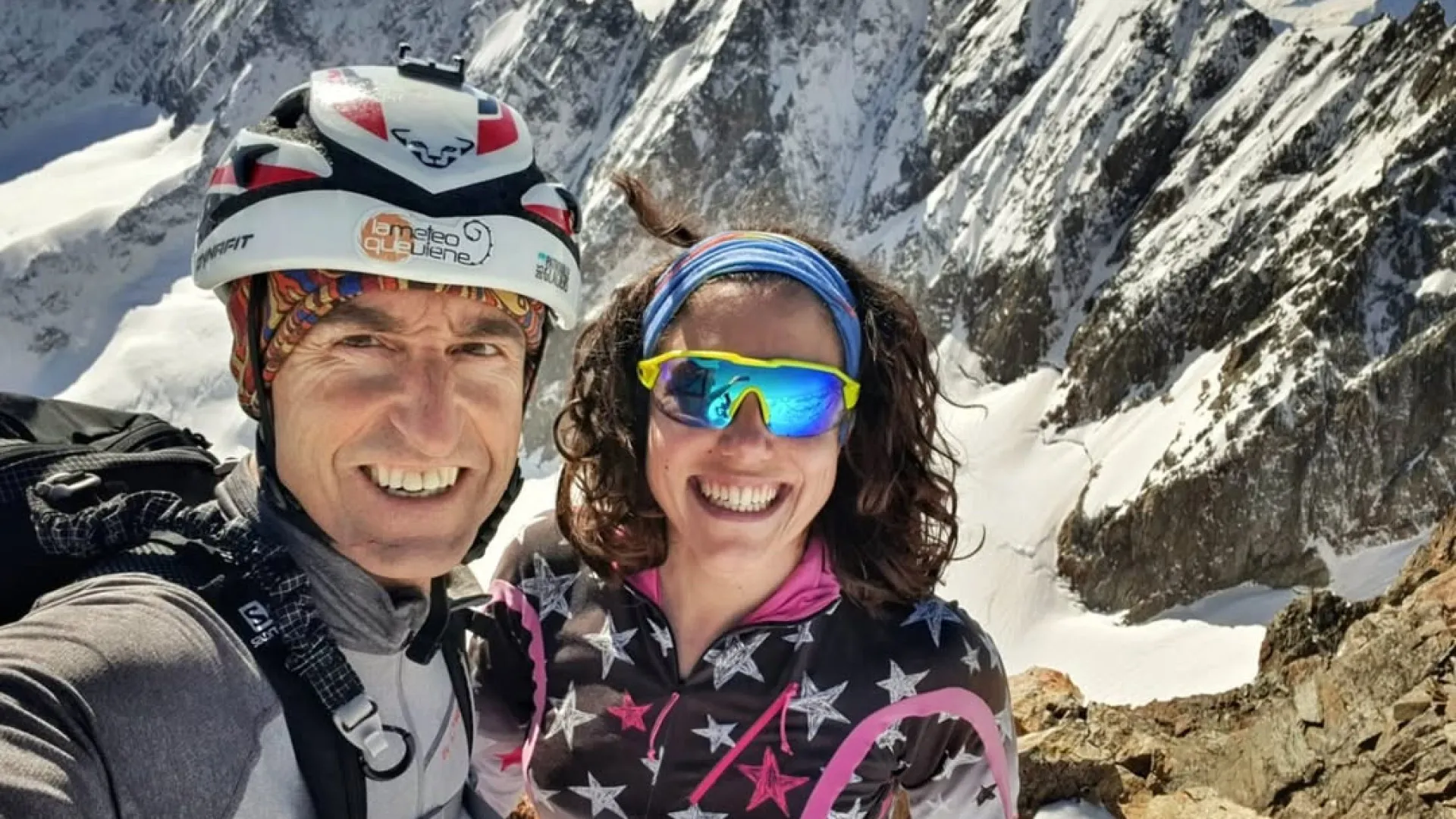 
                    Identificadas 2 (de 3) vítimas mortais após avalanche de neve em Espanha
                