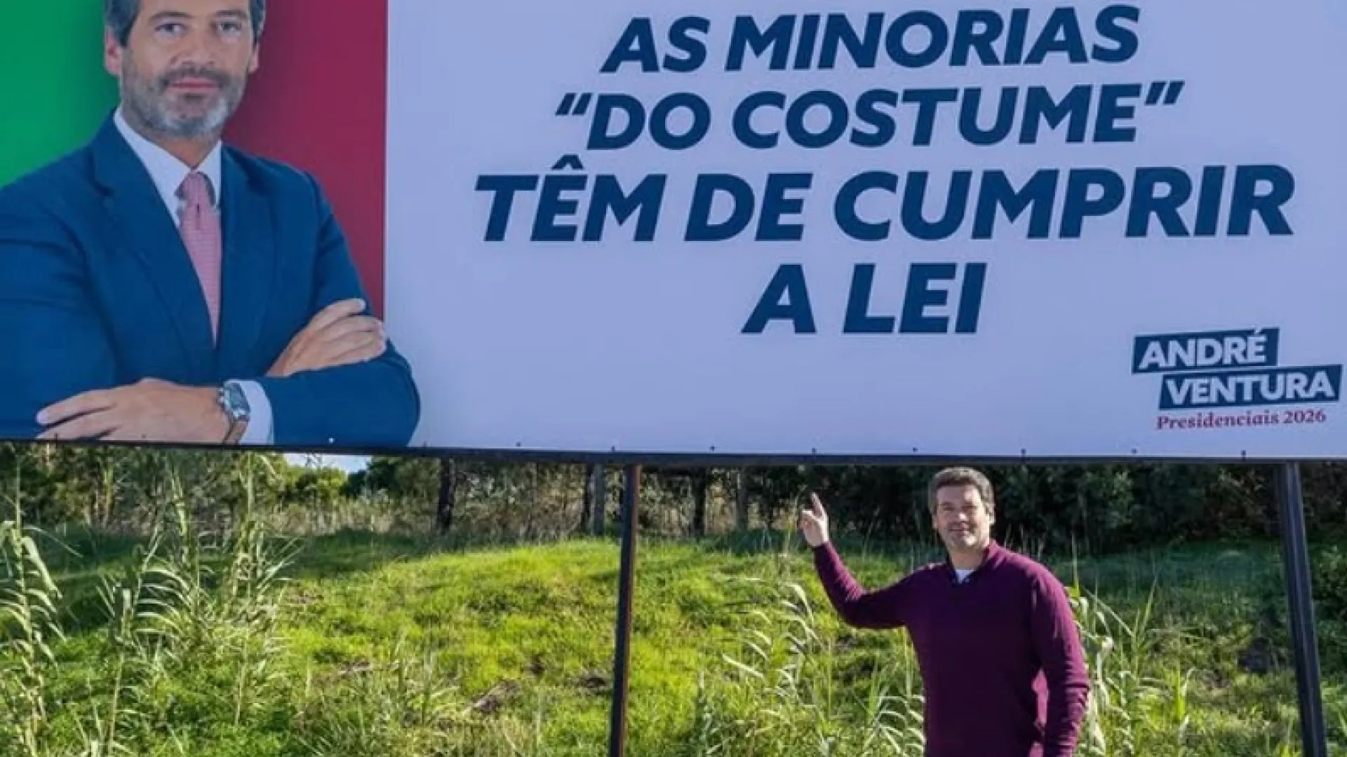 
                    Ventura troca ciganos por minorias 