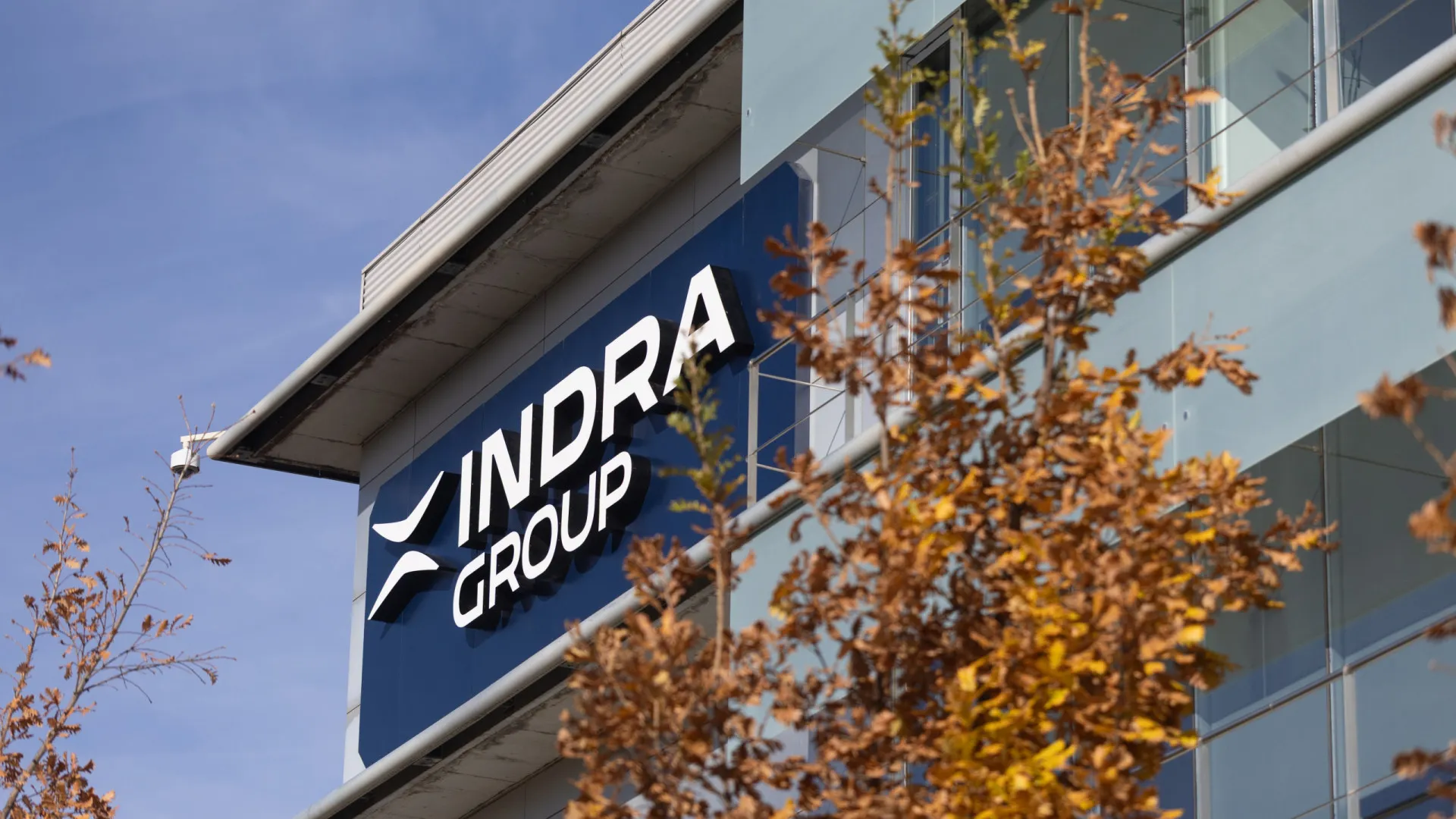 
                    Tecnológica espanhola Indra fecha compra da Hispasat por 725 milhões
                