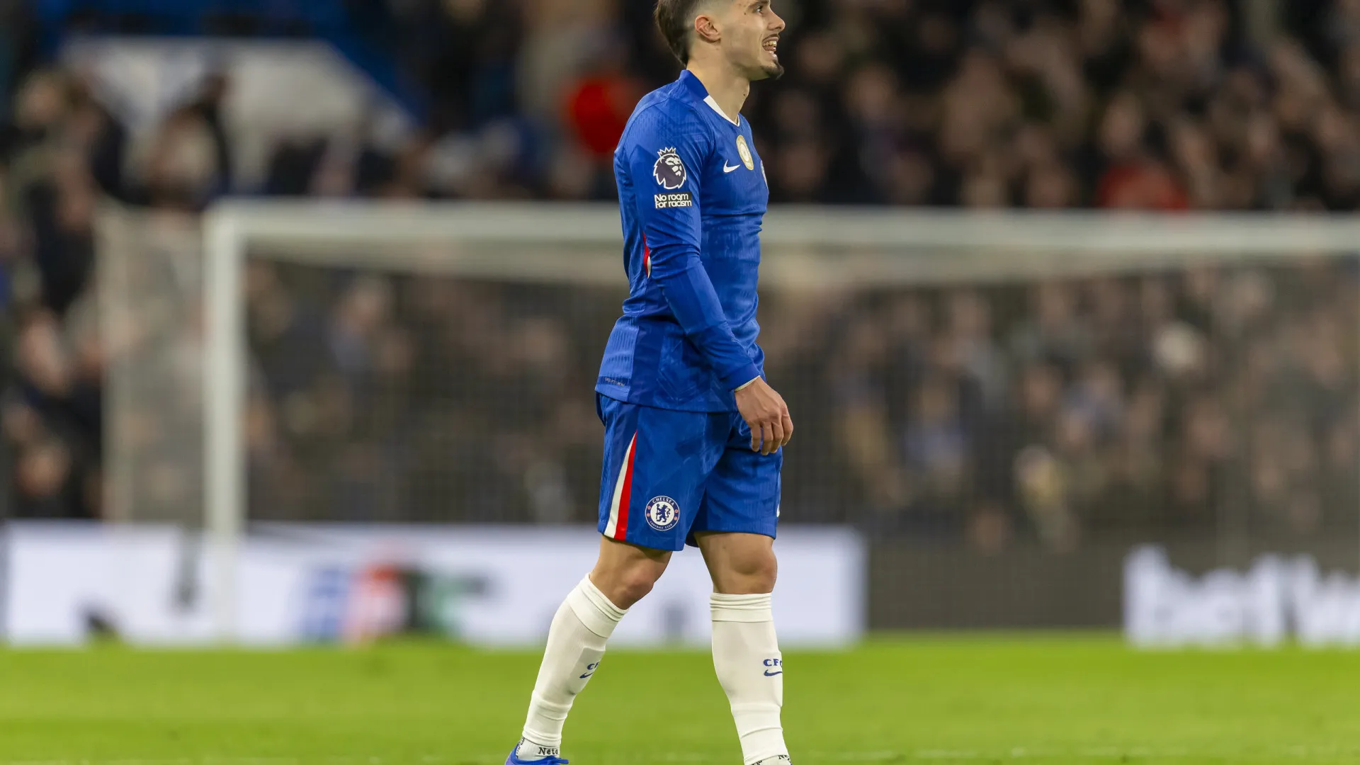 
                    Chelsea, de Pedro Neto, em queda livre na Premier e Maresca em perigo
                