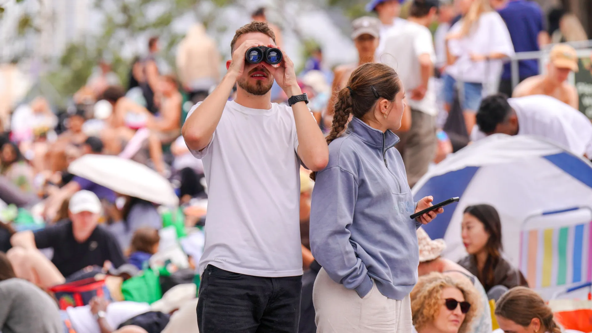 
                    AO MINUTO: Novo Ano está a chegar. Siga aqui as entradas pelo mundo
                