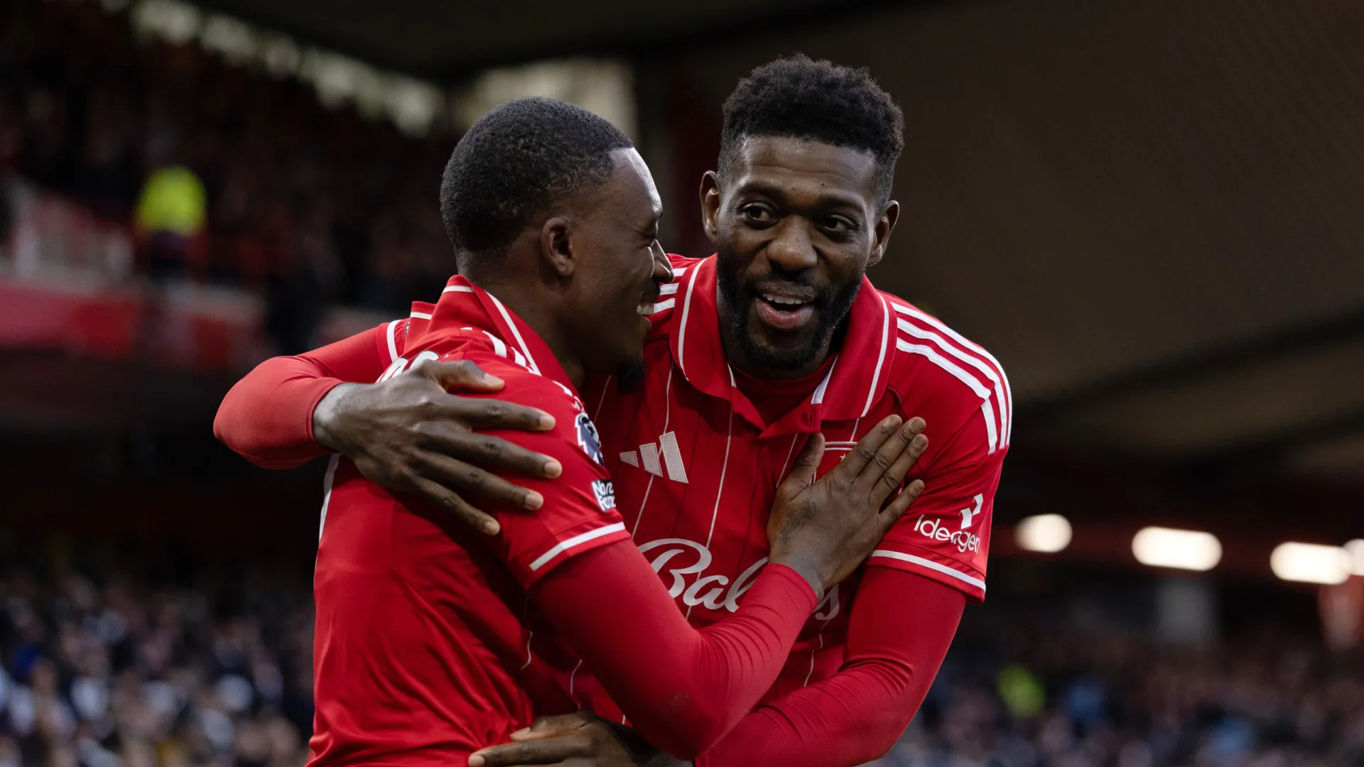 
                    Ex-alvo do Benfica proibido de conduzir após ser apanhado a... 58 km/h
                