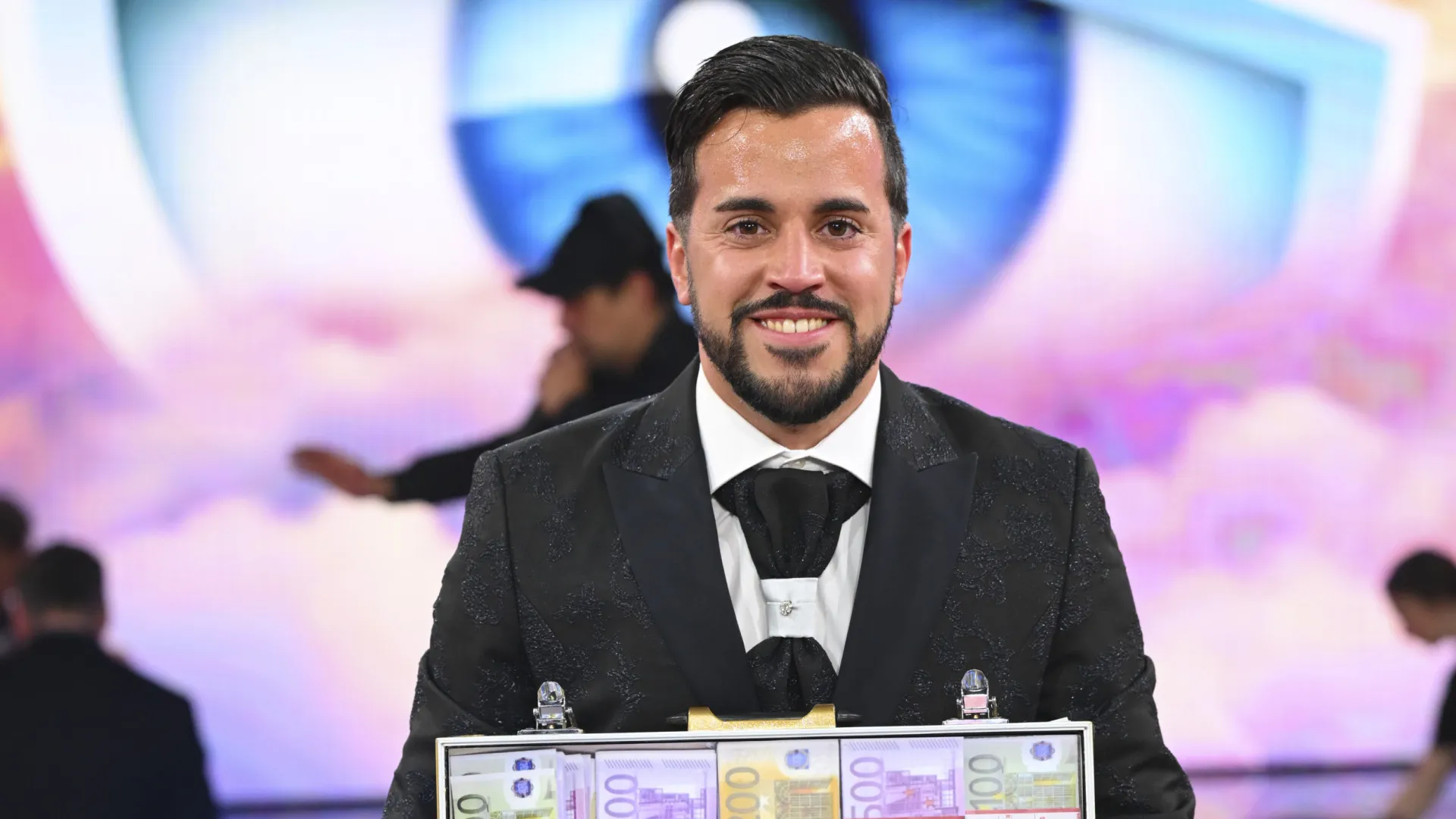 Pedro Jorge foi o grande vencedor do "Secret Story 9". As imagens - Notícias ao Minuto