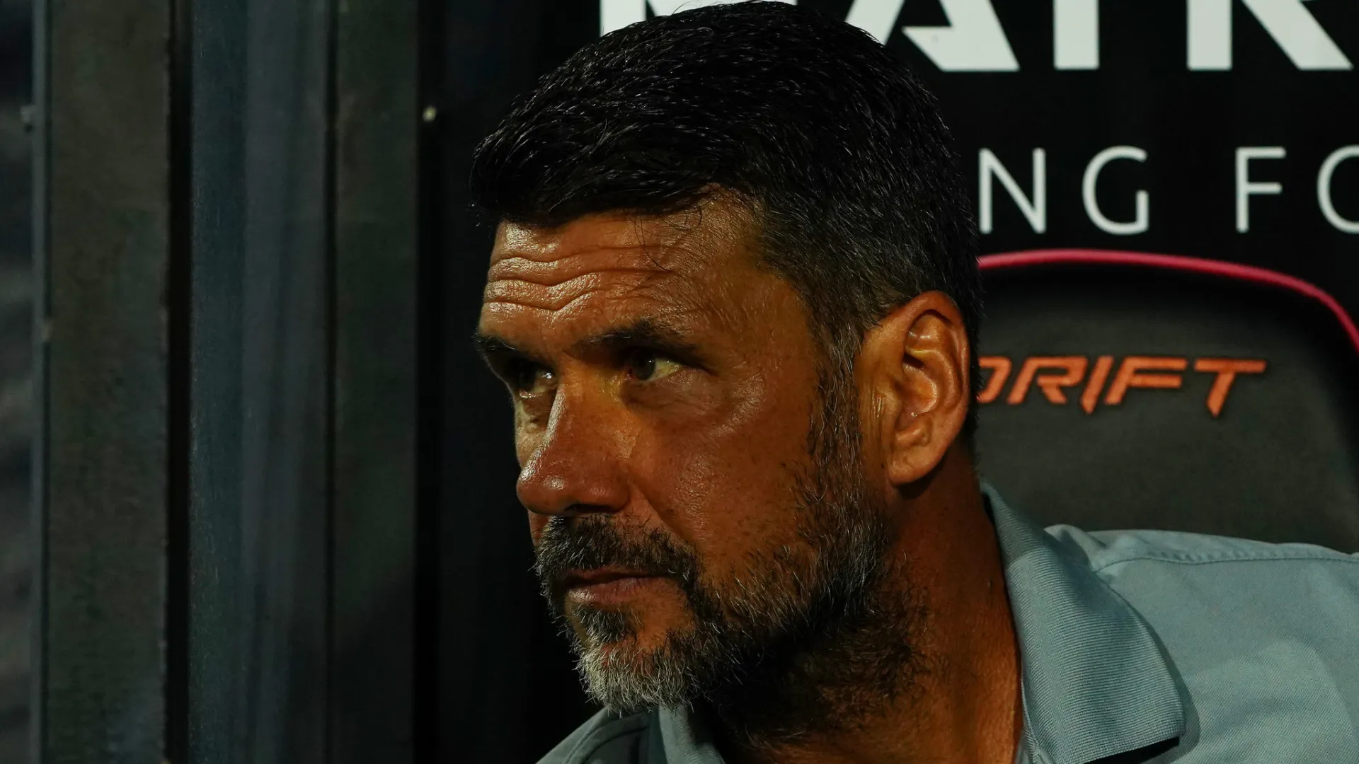 
                    Bacci quer Tondela focado e assertivo na receção ao Arouca
                