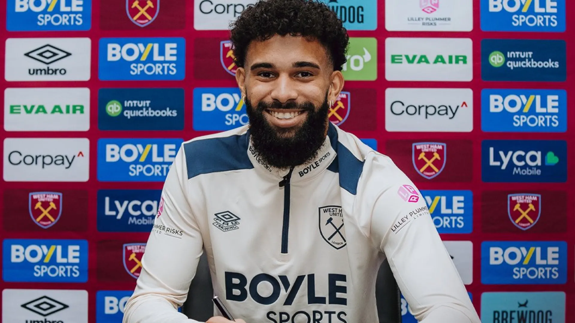 
                    Oficial: Pablo deixa Gil Vicente para reforçar West Ham. Eis o valor
                