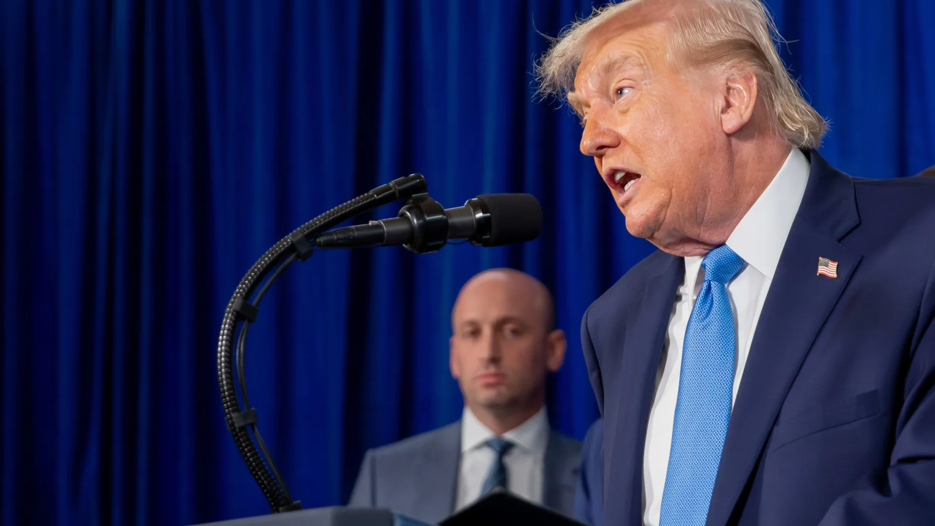 
                    Venezuela? Trump diz para presidente colombiano para 