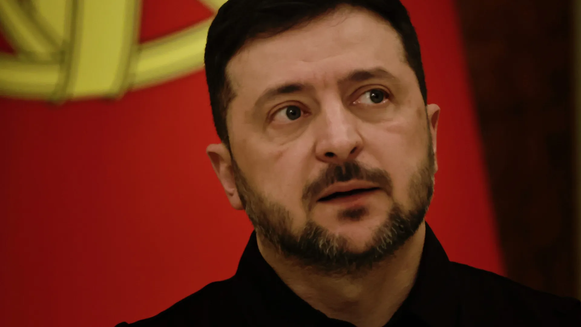 
                     Zelensky vai decretar estado de emergência no setor energético
                