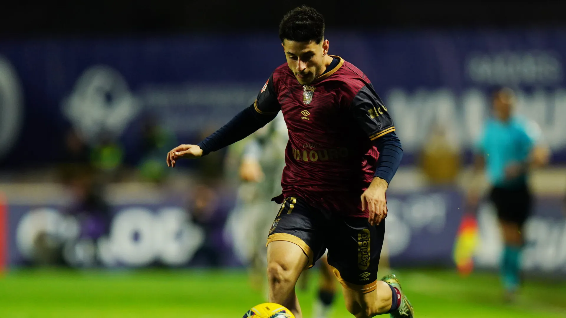 
                    Oficial: Torreense renova com espanhol Manu Pozo
                