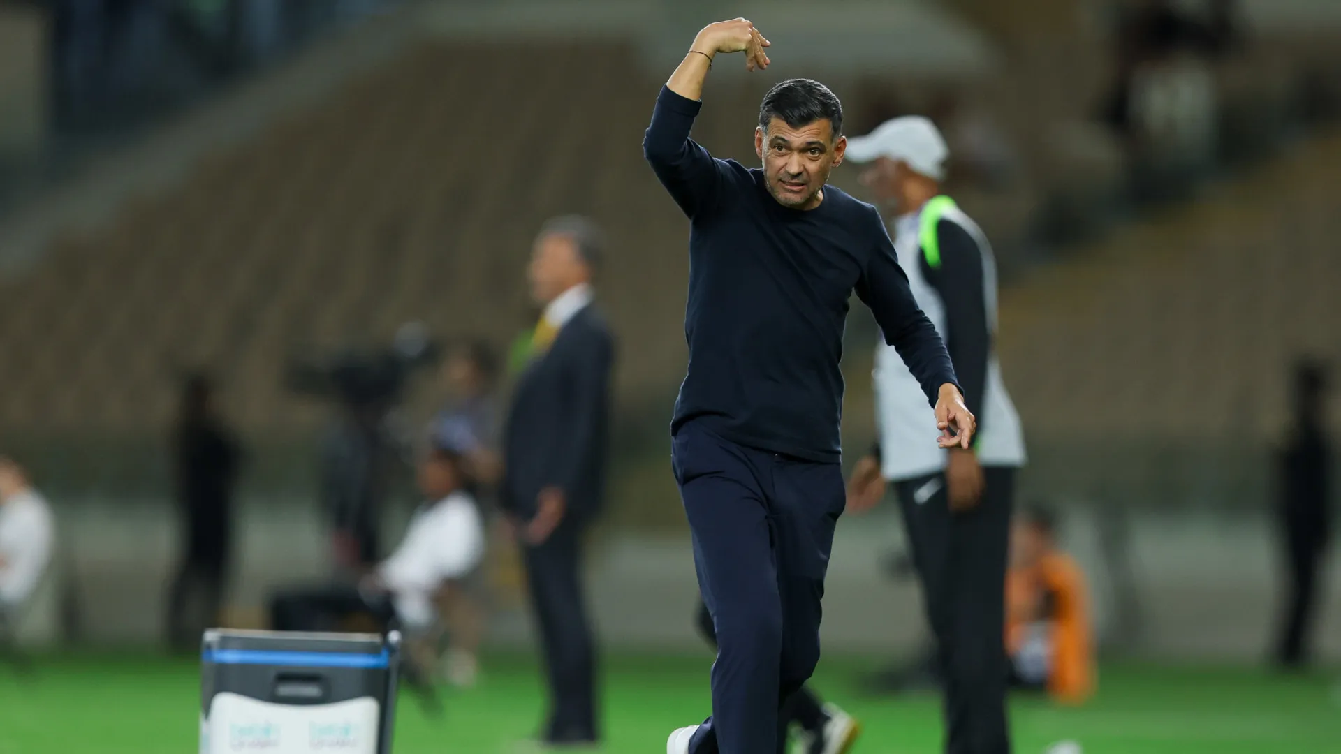 Por opção ou lesão? Conceição exclui nome de peso do Al Ahli-Al Ittihad