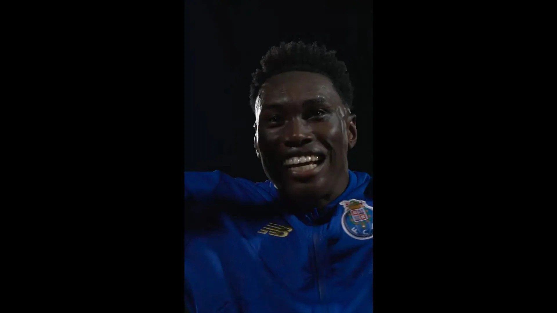 
                    Não há que esconder. Jogadores do FC Porto em festa total nos Açores
                