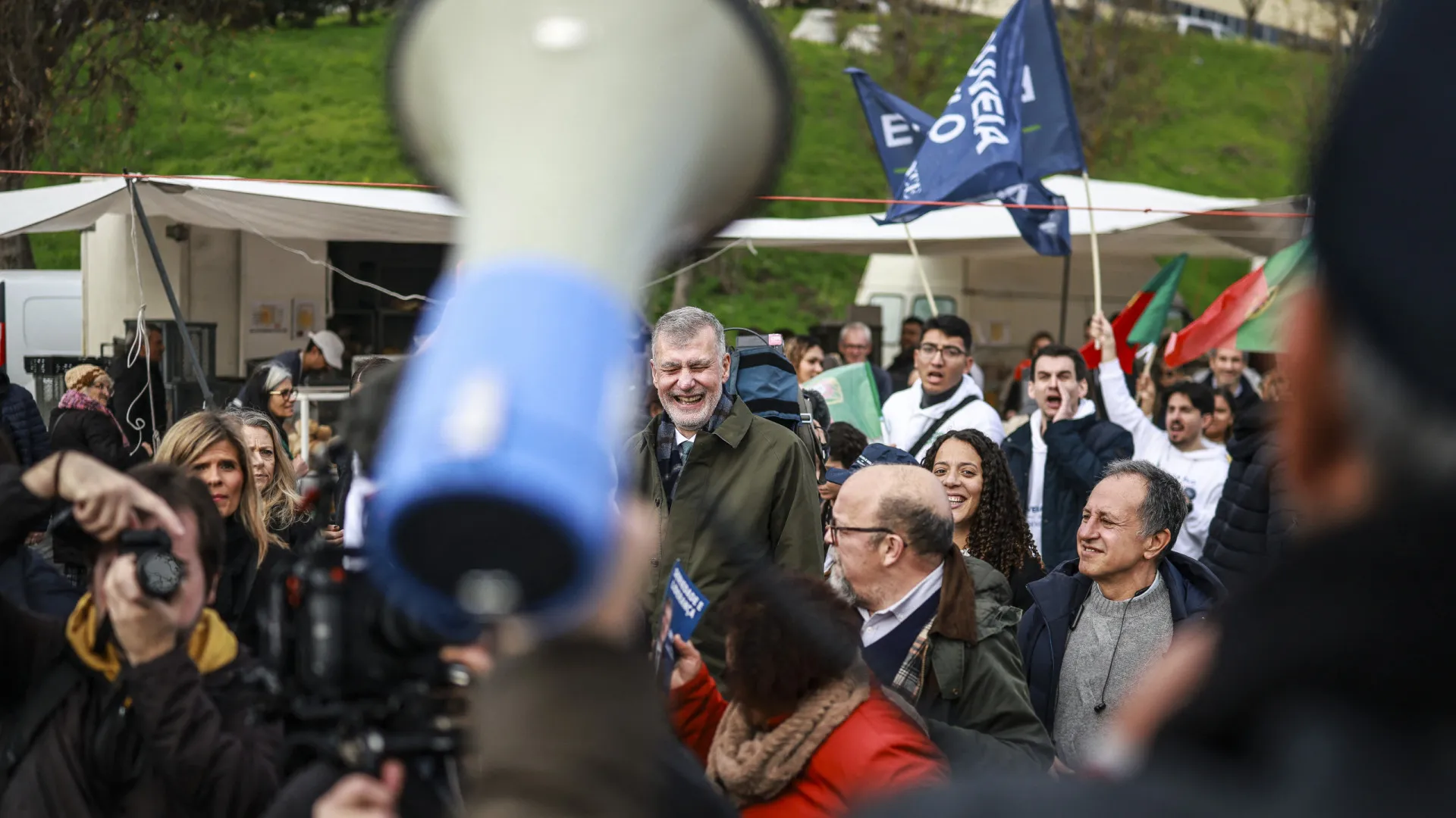 
                    AO MINUTO: 2.º dia de campanha para as Presidenciais; Santarém é espelho?
                