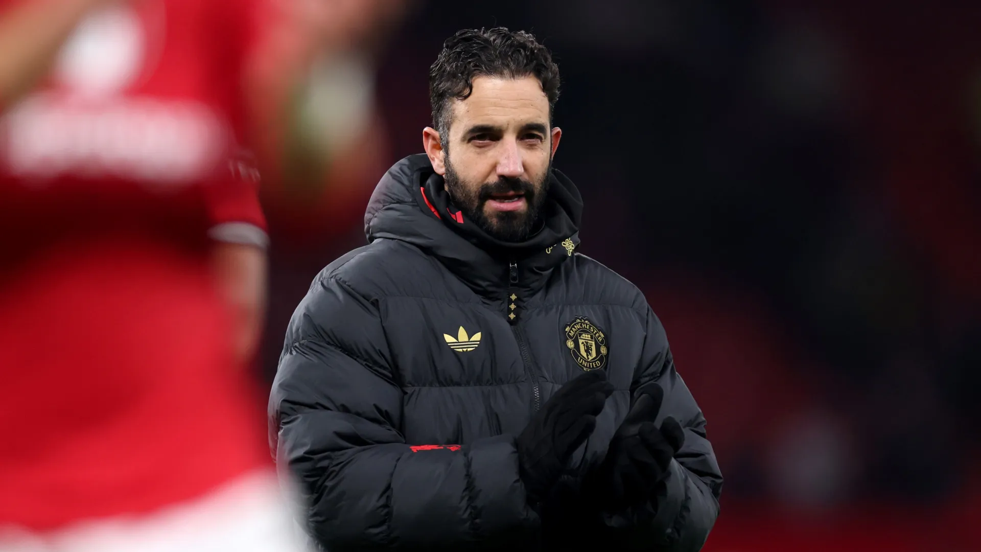 
                    Manchester United aponta à Champions sem Amorim: 