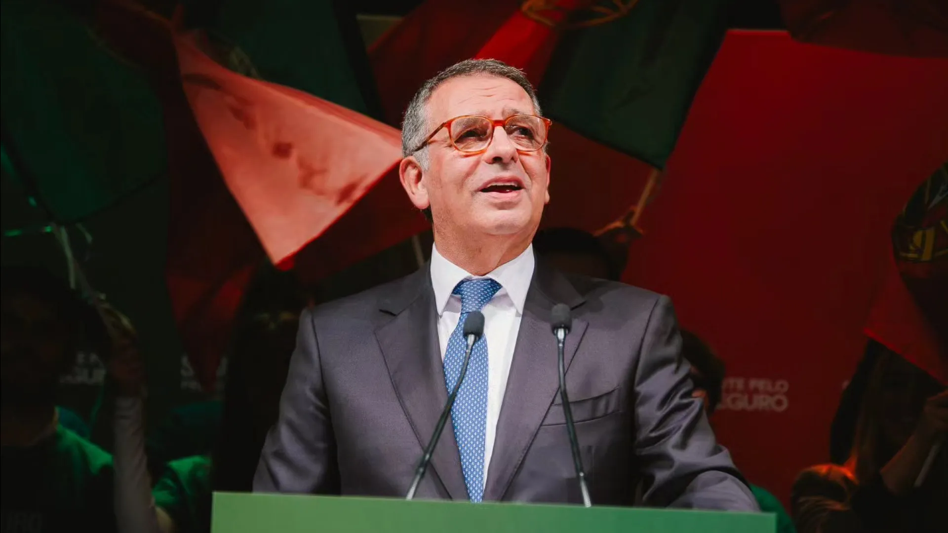 Não há caos no SNS? "Discordo. Portugueses não têm saúde a tempo e horas"