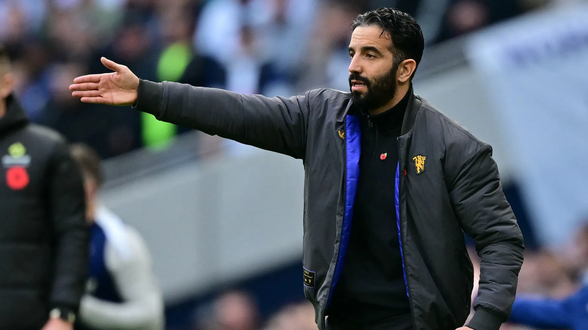 
                    Não passaram de sonhos. Os jogadores que Amorim nunca recebeu no United
                