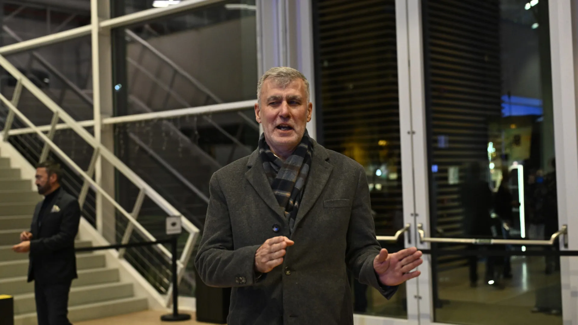 
                    Apoio de Cotrim a Ventura na 2.ª volta? 