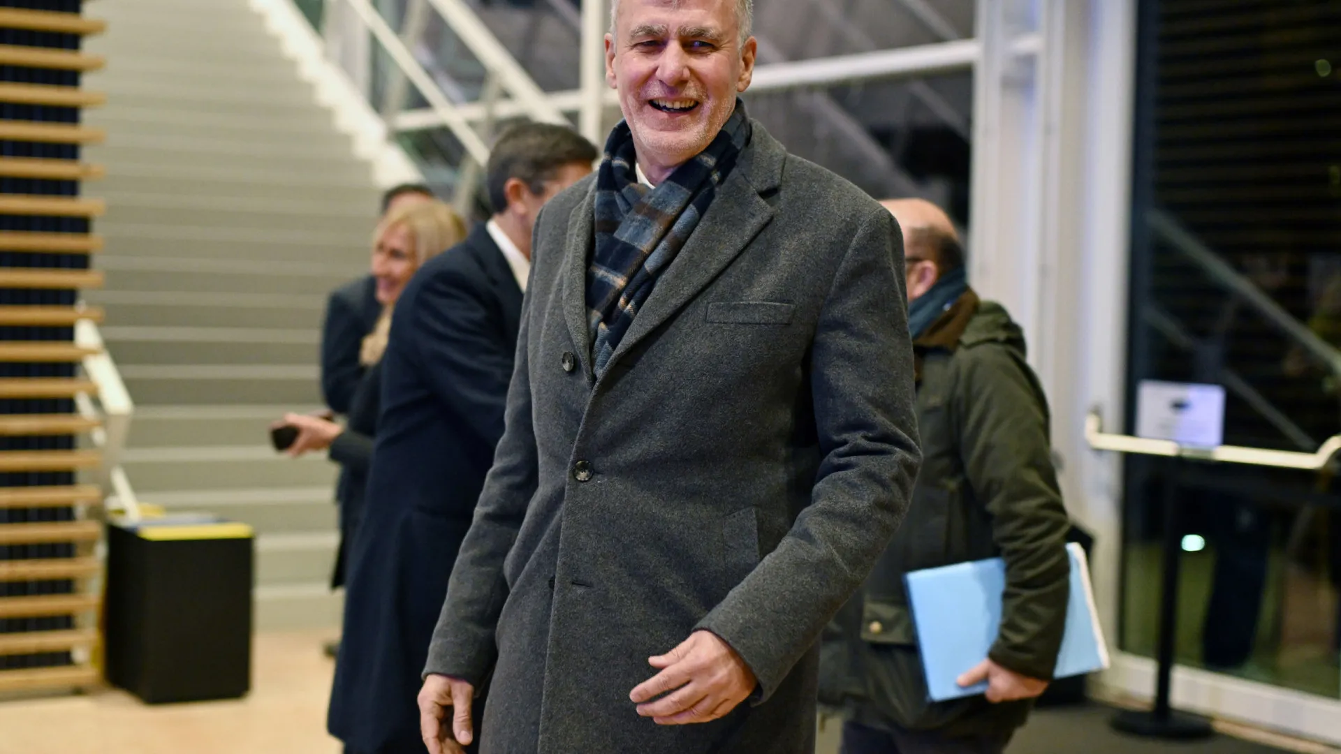 
                    Gouveia e Melo ataca 