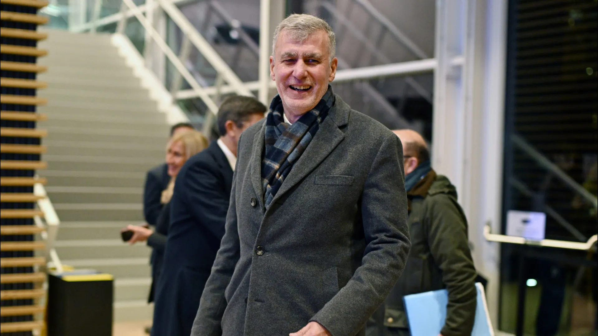 
                    Gouveia e Melo sugere que Montenegro leve ministra da Saúde para campanha
                