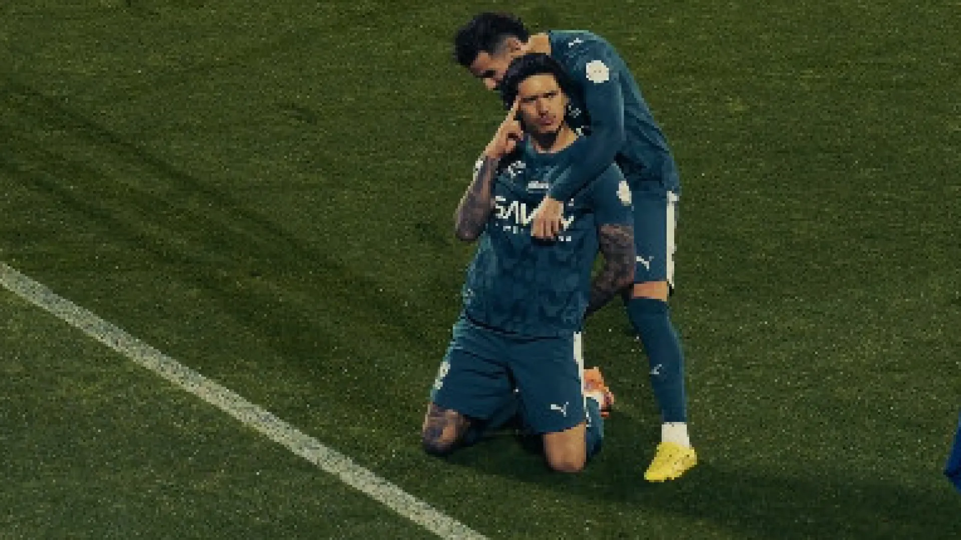 
                    Prometido e cumprido. A explicação para o novo festejo de Darwin Núñez
                