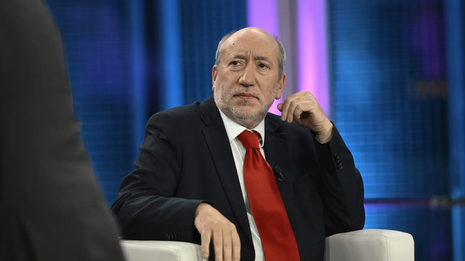 
                    António Filipe dá visibilidade aos problemas da área cultura
                