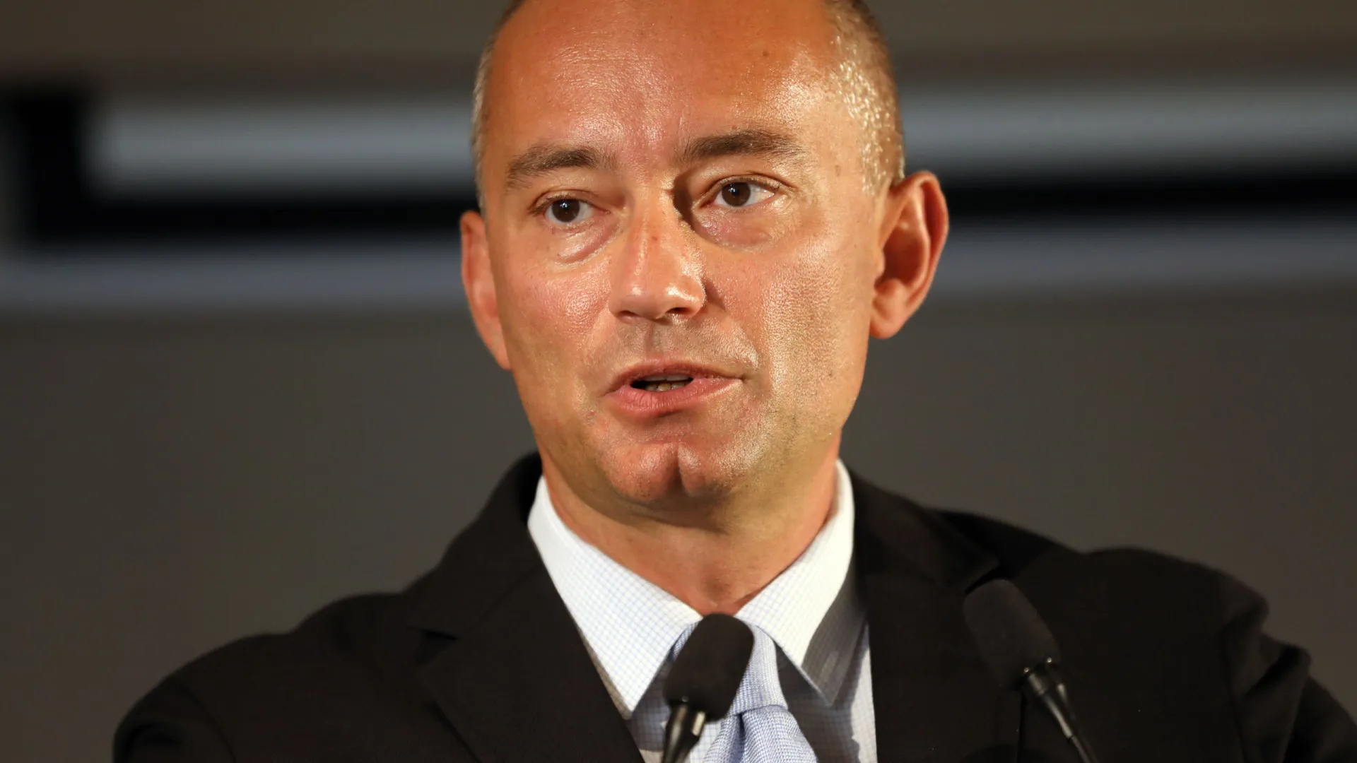 
                    Retirada israelita depende do desarmamento do Hamas
                