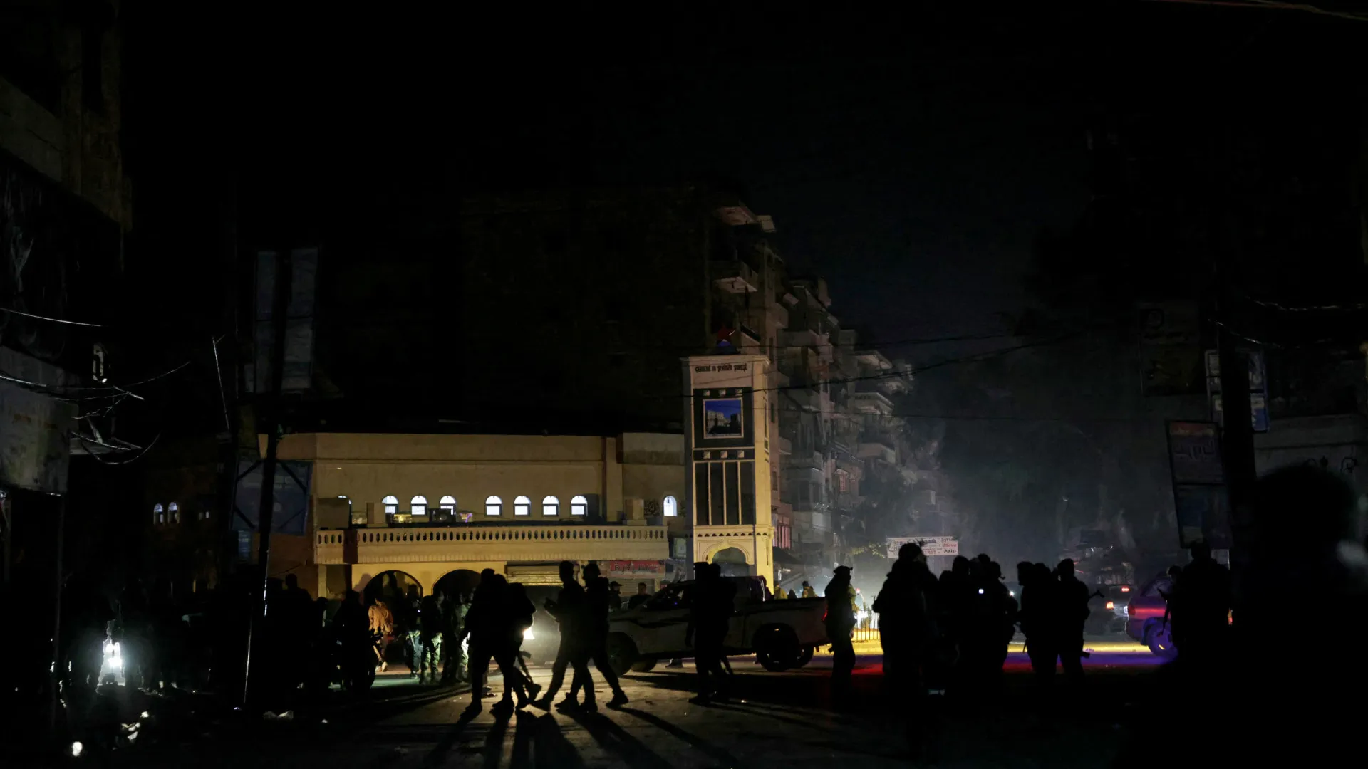 
                    Cessar-fogo na Síria após dias de confrontos com combatentes curdos
                