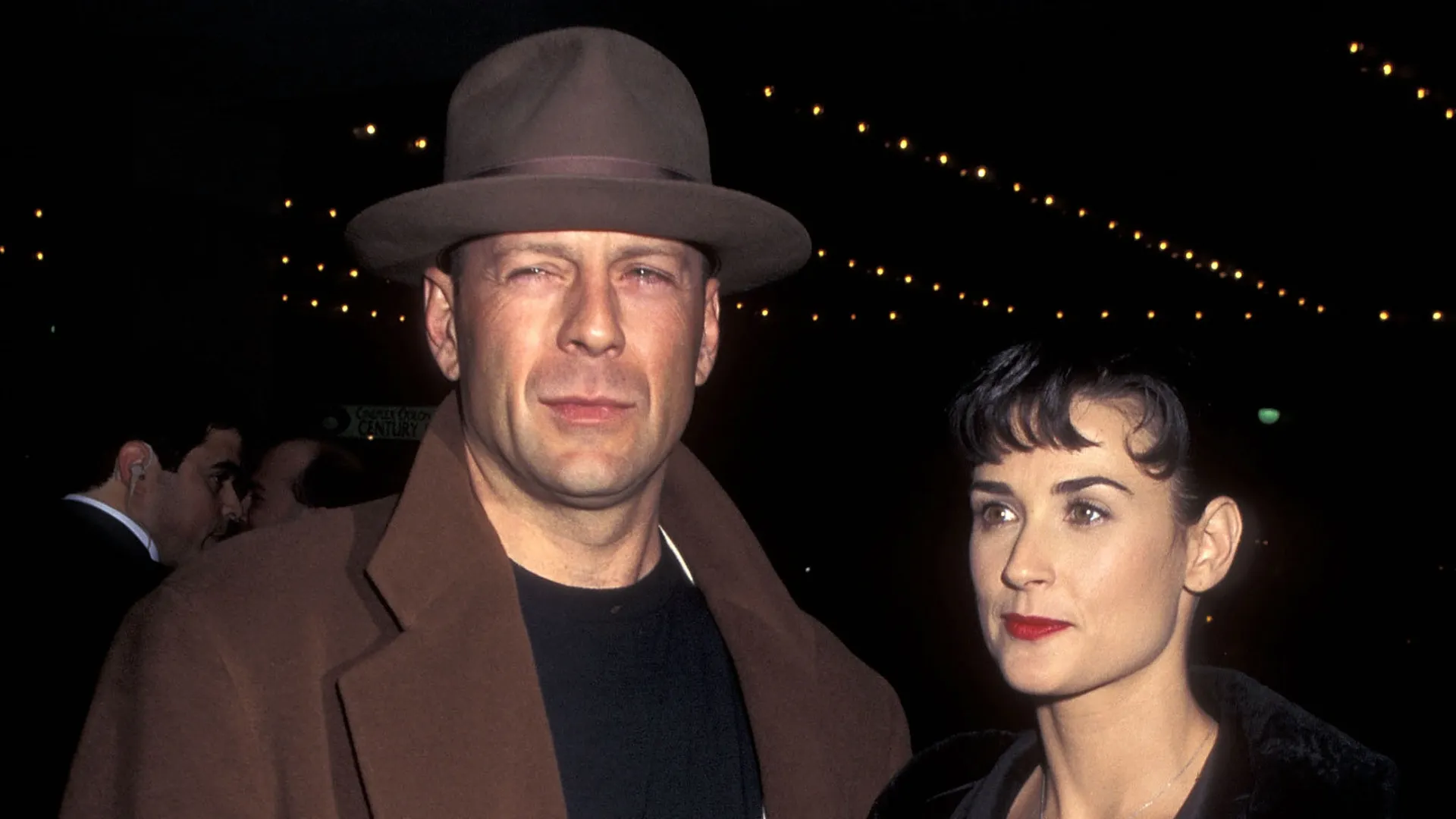 
                    Demi Moore faz rara partilha mais íntima sobre Bruce Willis
                