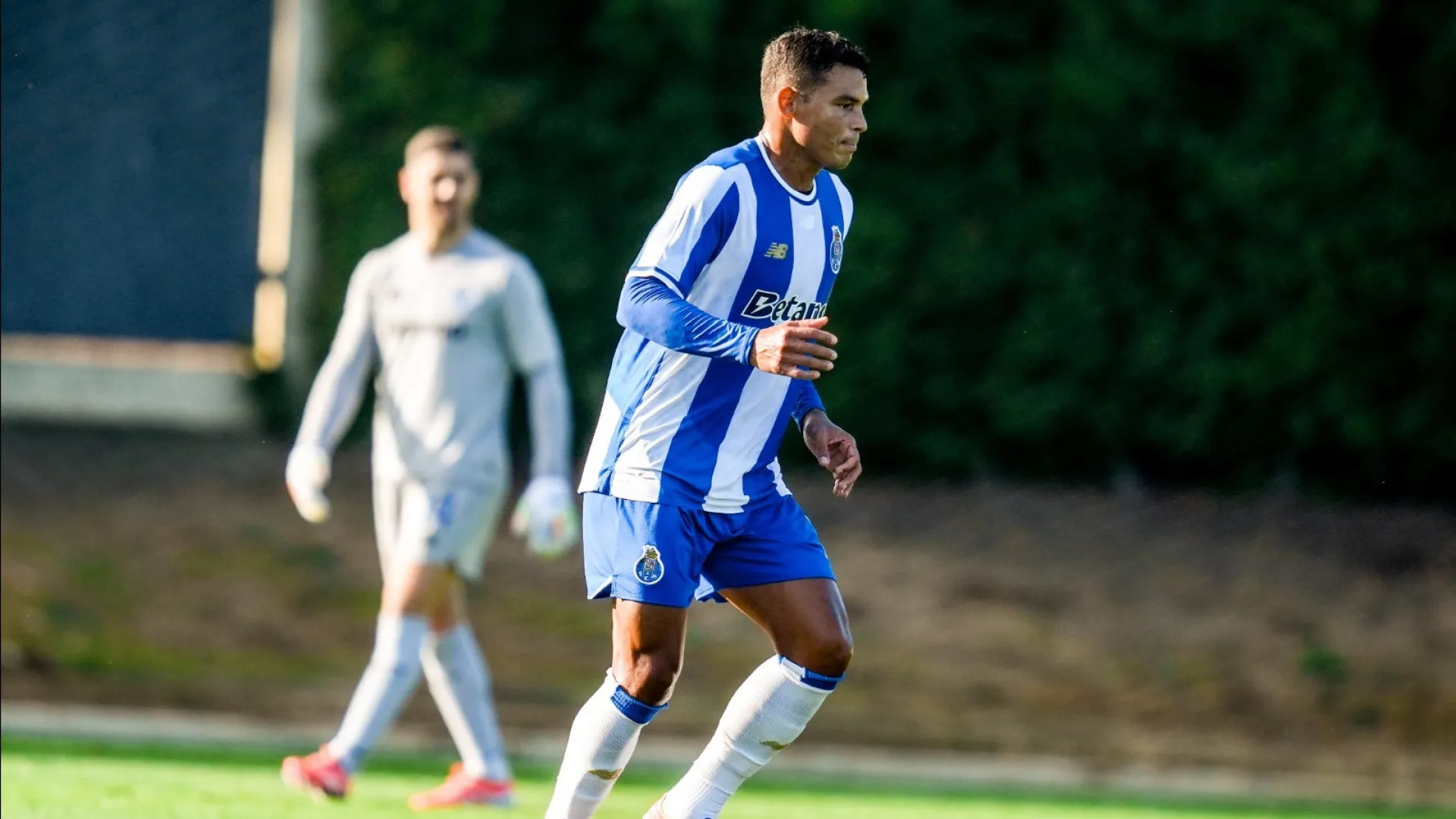
                    As imagens da estreia de Thiago Silva pela equipa principal do FC Porto
                