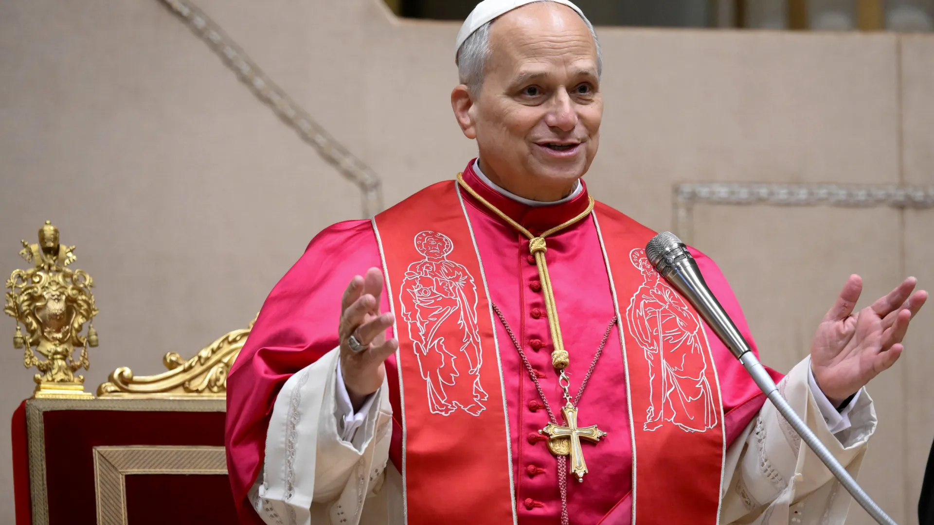 
                    Papa Leão XIV deverá visitar Madrid, Barcelona e Canárias este ano
                