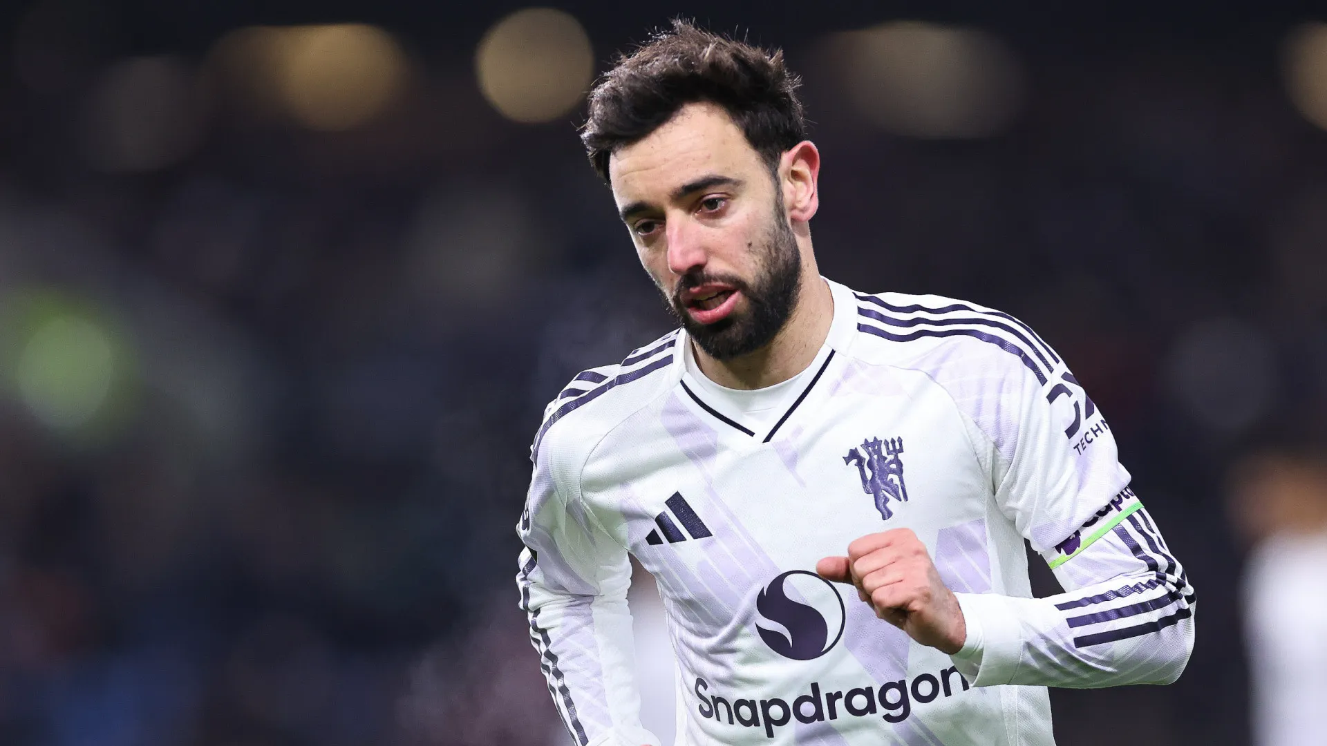 
                    Bruno Fernandes pode 'bater com a porta' após saída de Ruben Amorim
                