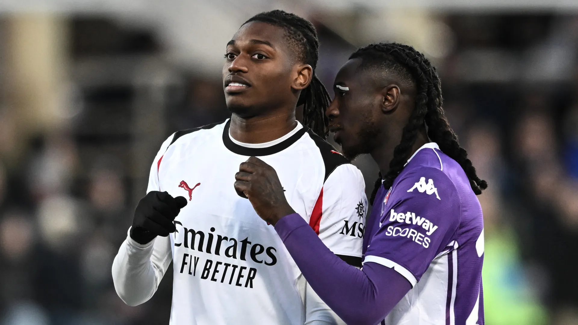 
                    AC Milan, de Leão, volta a empatar e outra vez com golo perto do fim
                