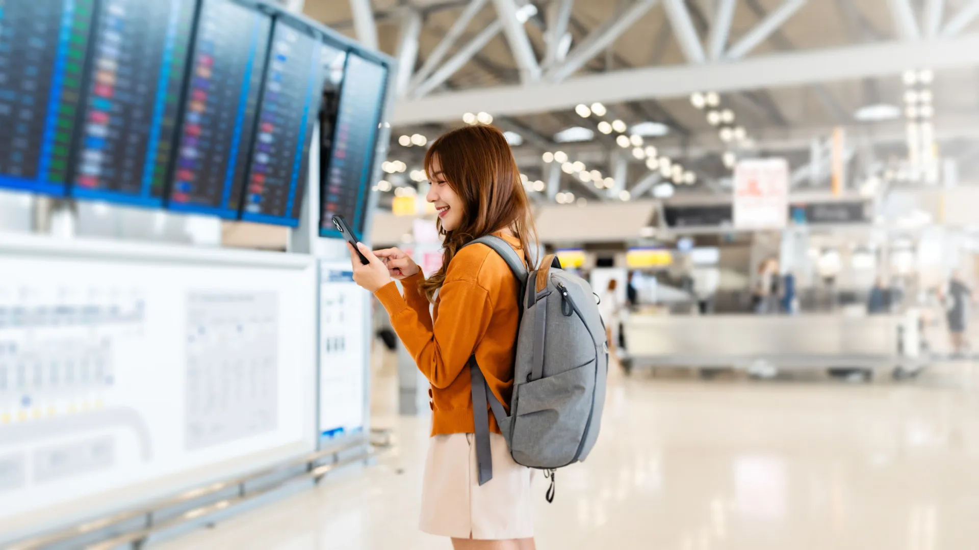 
                    Escapadinhas: 10 mochilas perfeitas (e em saldos) para levar na cabine
                