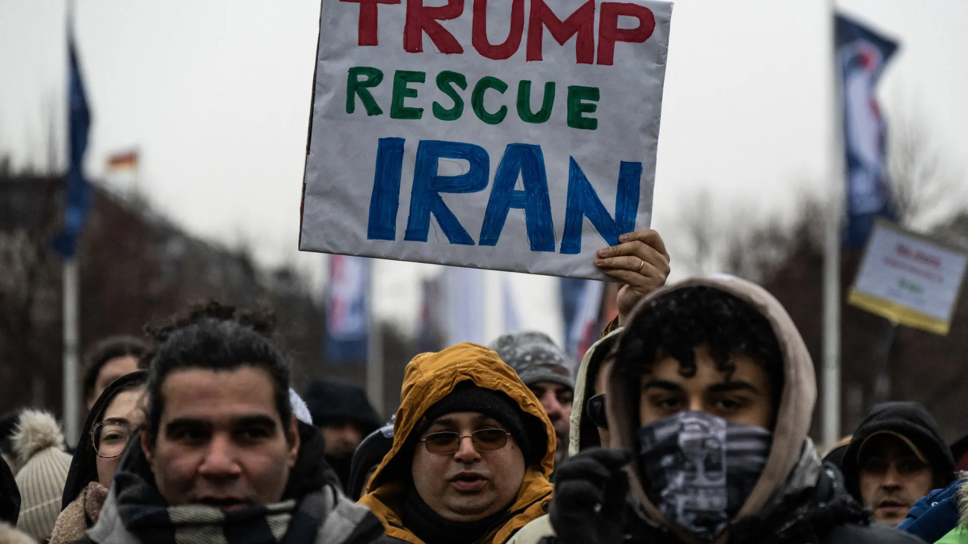 
                    Irão. ONG eleva para pelo menos 3.428 mortos verificados nos protestos
                