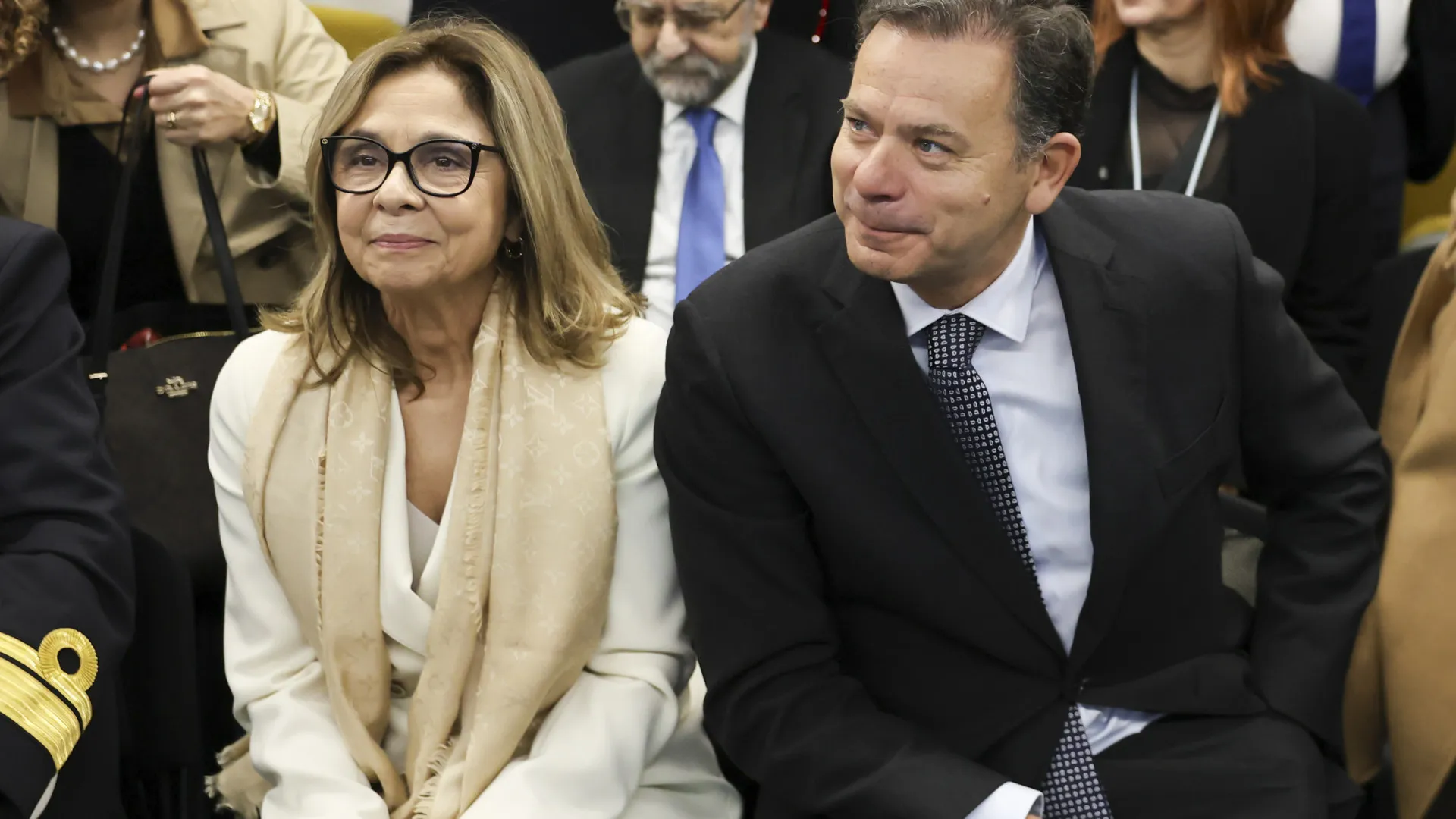 
                    Mulher do chefe de gabinete de Pinto Luz nomeada administradora da SPMS
                