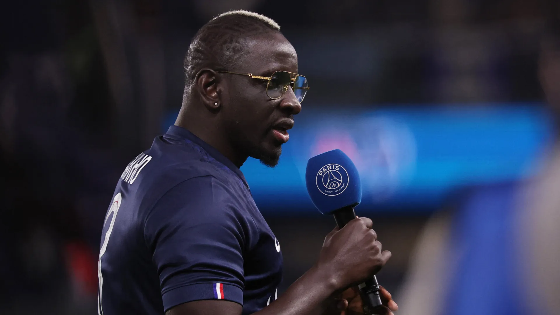 
                    Internacional francês Mamadou Sakho despede-se dos relvados aos 35 anos
                