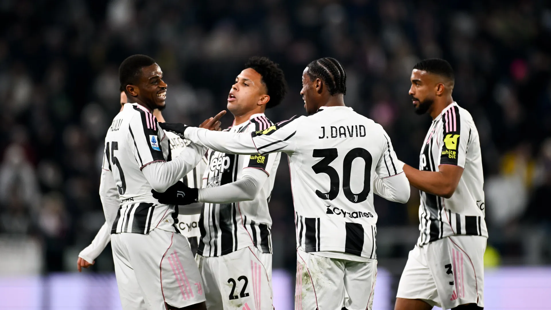 
                    Juventus goleia Cremonese e entra nos lugares de acesso à Champions
                