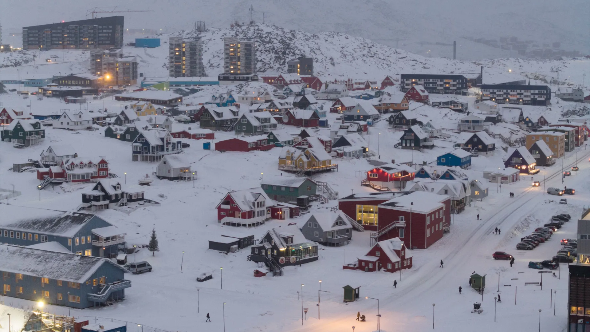 
                    EUA foram convidados a participar em exercícios militares na Gronelândia
                