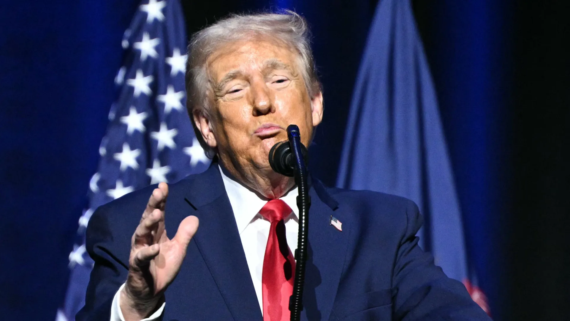 
                    Trump revoga Estatuto de Proteção Temporária para imigrantes somalis
                