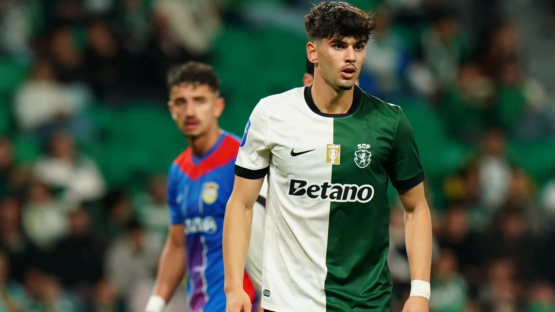 
                    Rui Borges perde avançado da equipa B. Rodrigo Ribeiro deixa Sporting
                