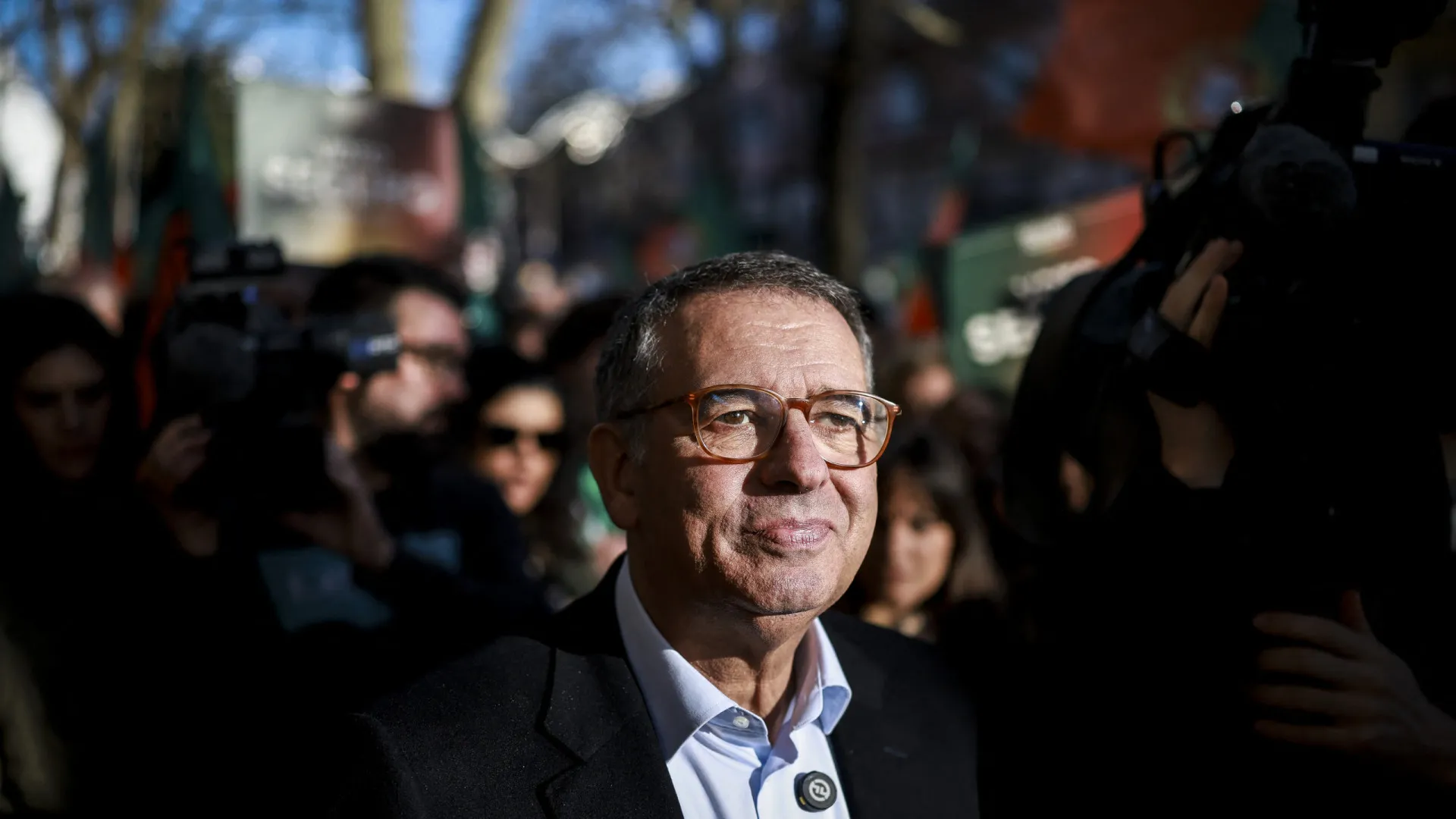 
                    Seguro é o candidato mais votado quando faltam apurar 12 consulados
                