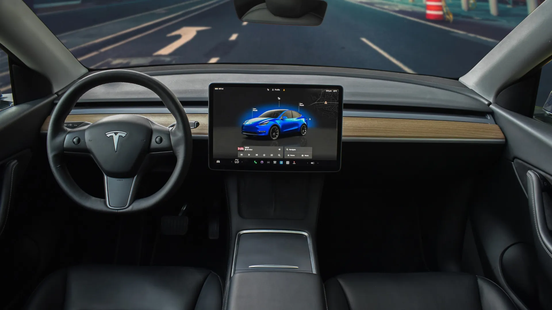 
                    Condução autónoma nos Tesla só por subscrição a partir de fevereiro
                