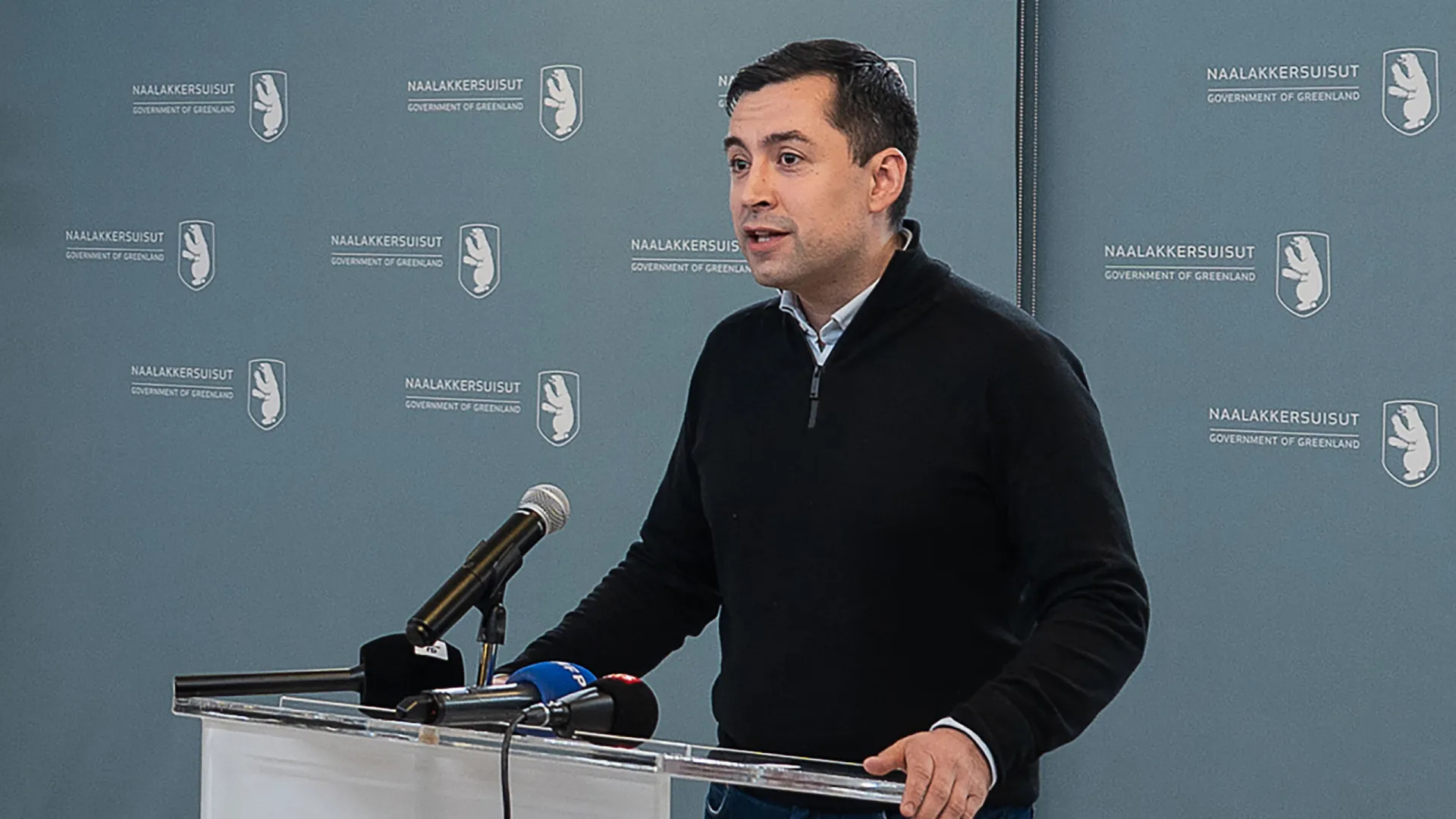 
                    Governo da Gronelândia pede união aos cidadãos contra pressão dos EUA
                