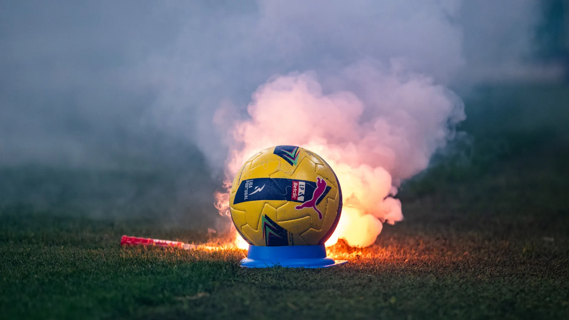 
                    Semana final de mercado. O que pode mudar em FC Porto, Sporting e Benfica
                