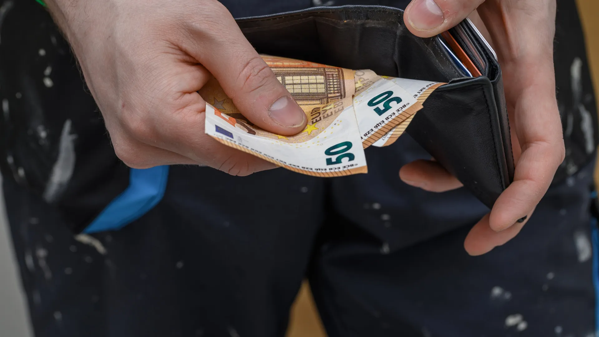 
                    Impostos, taxas e contribuições são a mesma coisa? Governo explica
                