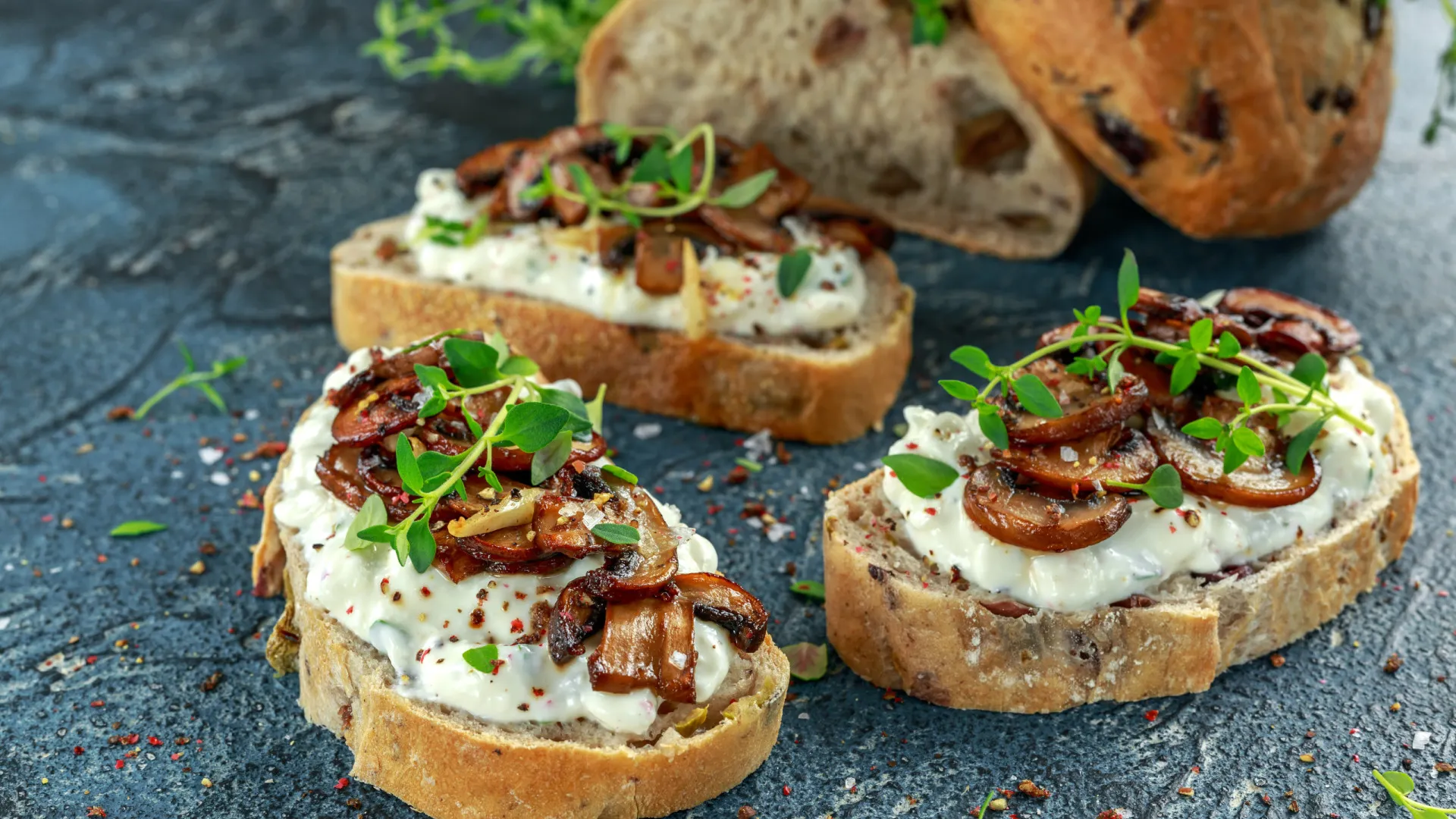 
                    Almoço vegetariano: Duas receitas fáceis do chef Gordon Ramsay
                