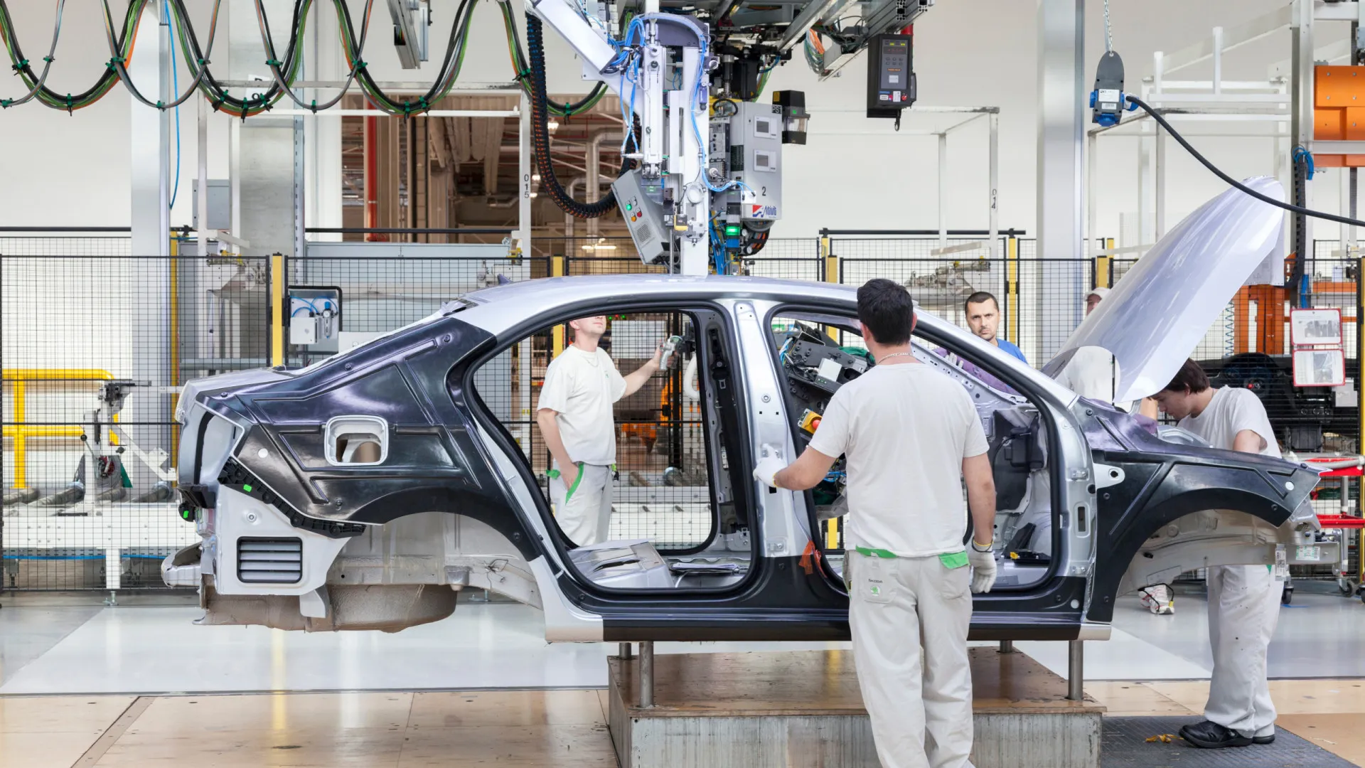 
                    Produção de automóveis em Portugal cresceu 2,7% em 2025
                