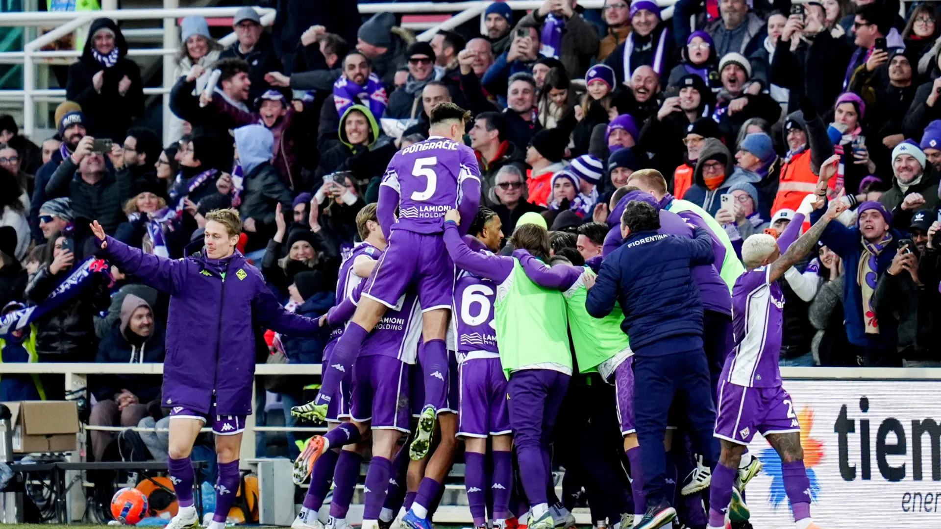 
                    Fiorentina defronta Jagiellonia. O sorteio do playoff da Liga Conferência
                