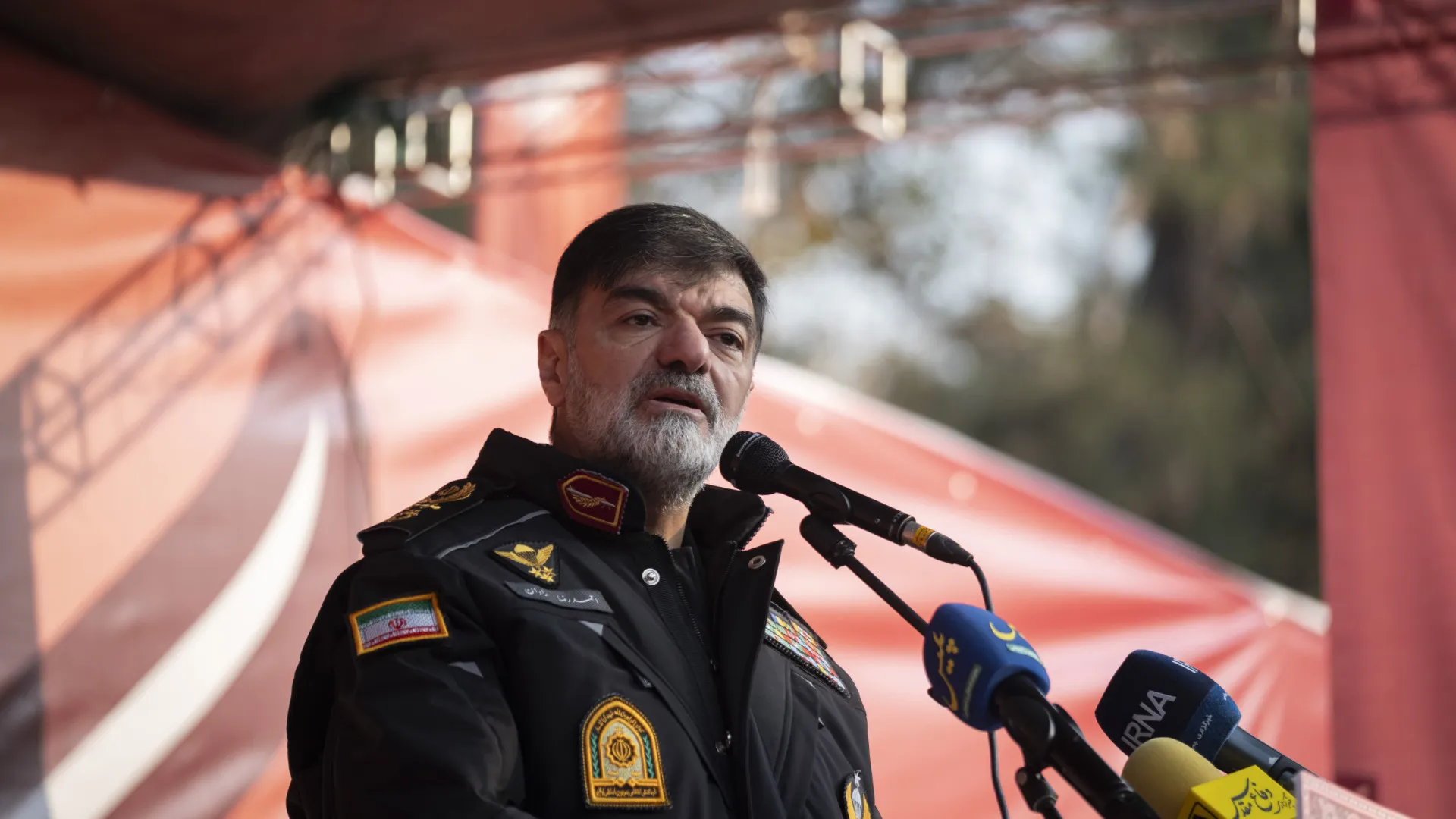 
                    Autoridades iranianas anunciam: 