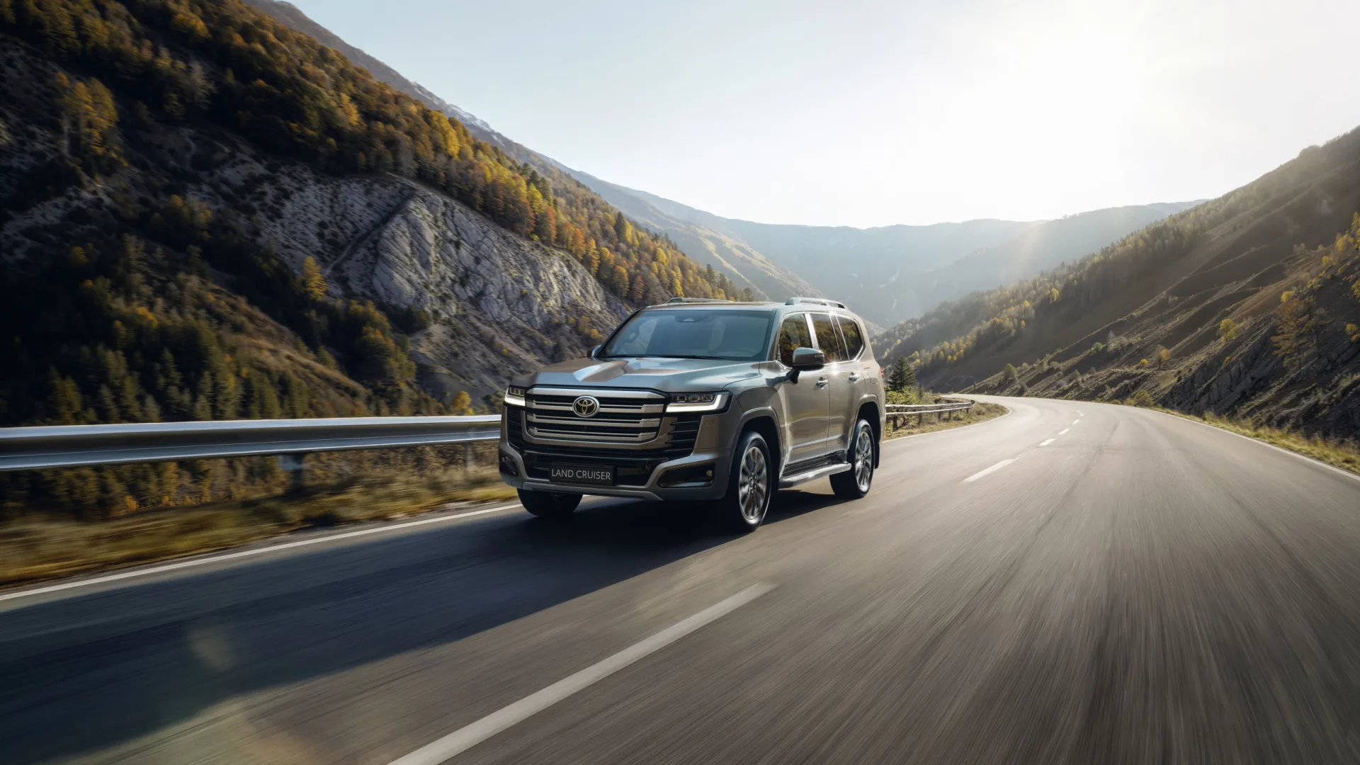 
                    Toyota Land Cruiser mais potente de sempre chega à Europa. E Portugal?
                